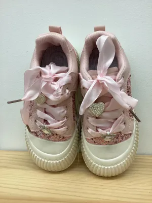 3 color sneakers