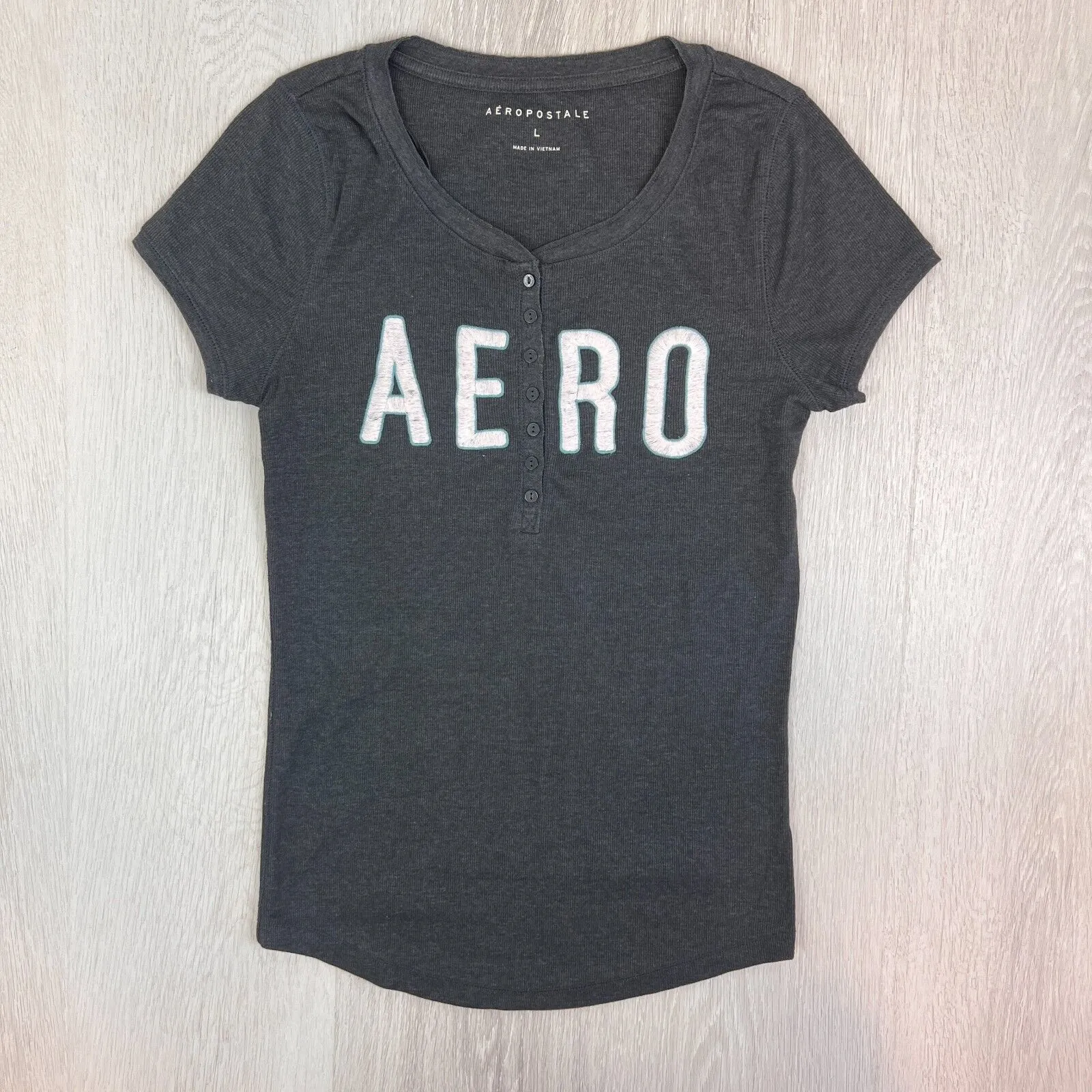 Aeropostale Womens Grey Henley T-Shirt Size Large