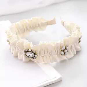 Aiyana White Plastic Hairband