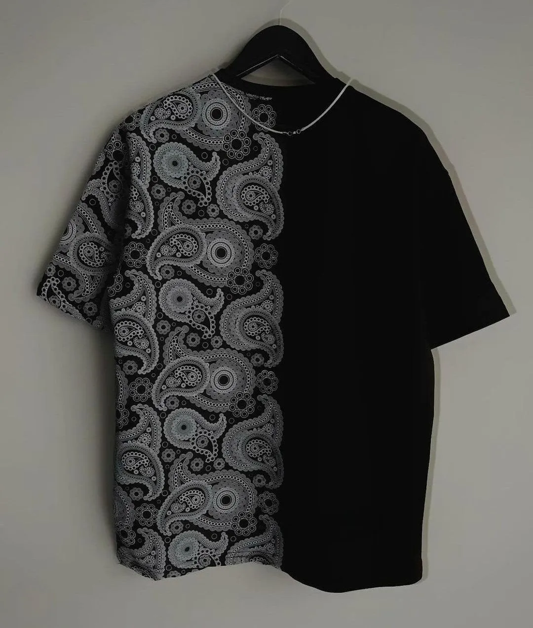 Allison – Half Pattern Unisex Luxury T-shirt