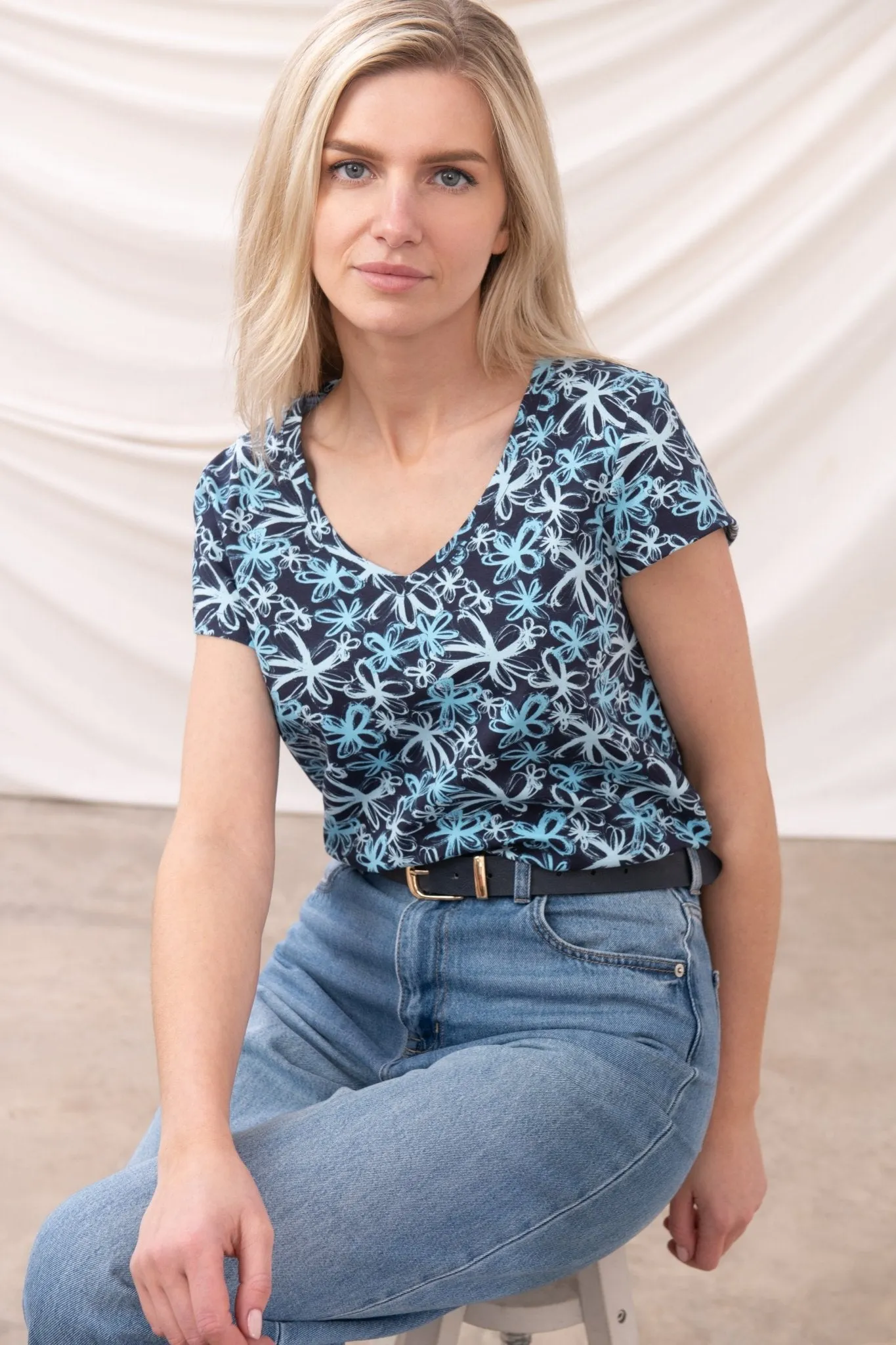 Ariana Tee - Navy Floral