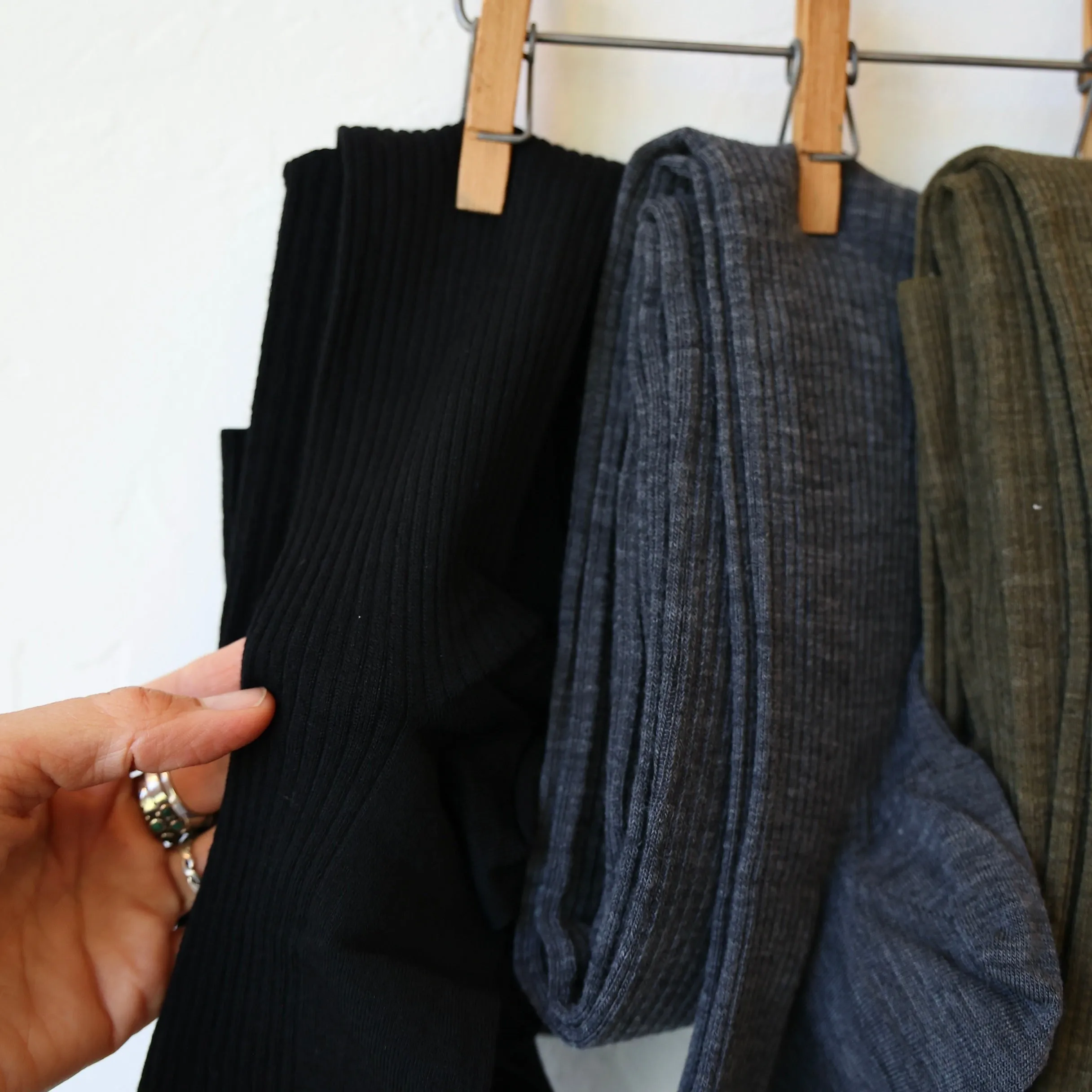 Babaco Ribbed Wool Tights - 4 Color Options