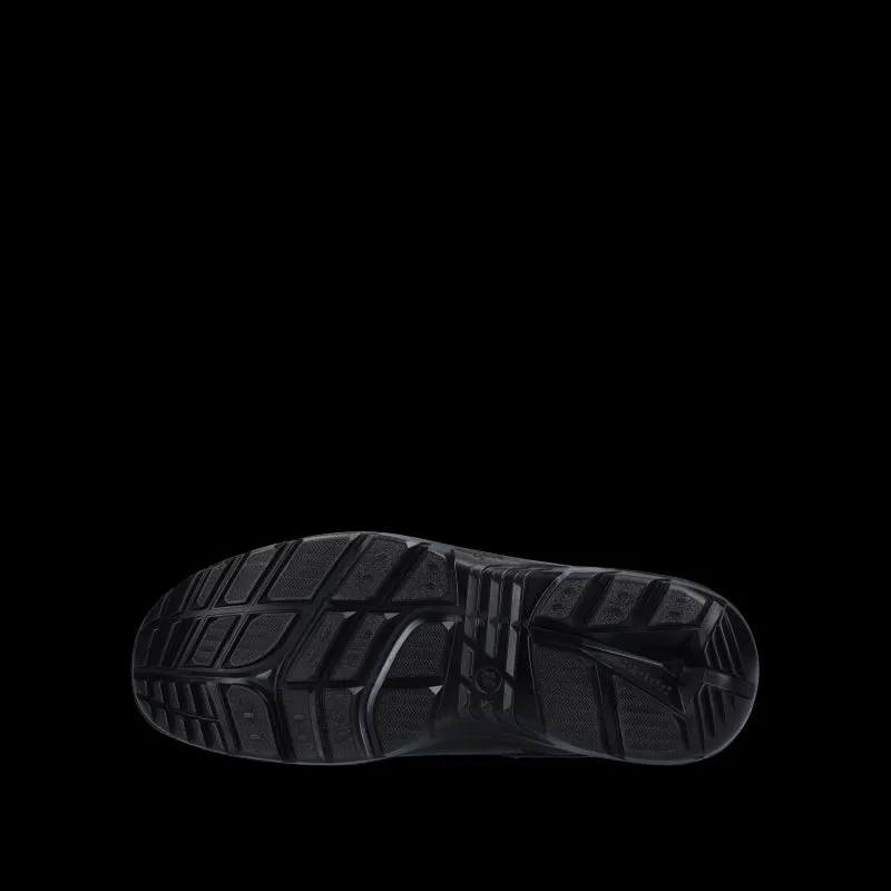 Bata ACT215 XW Low S3 Zwart