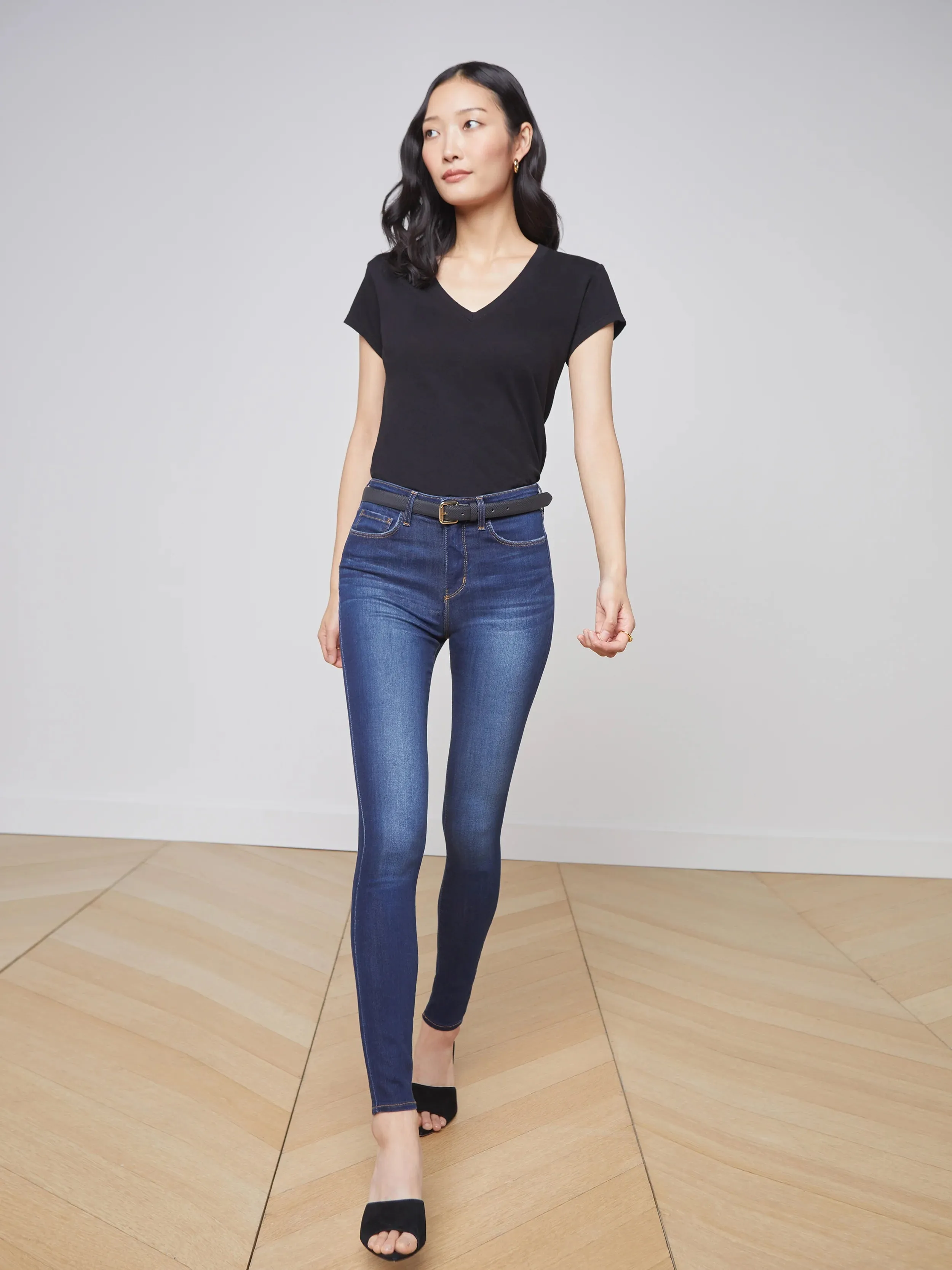 BECCA TEE IN BLACK