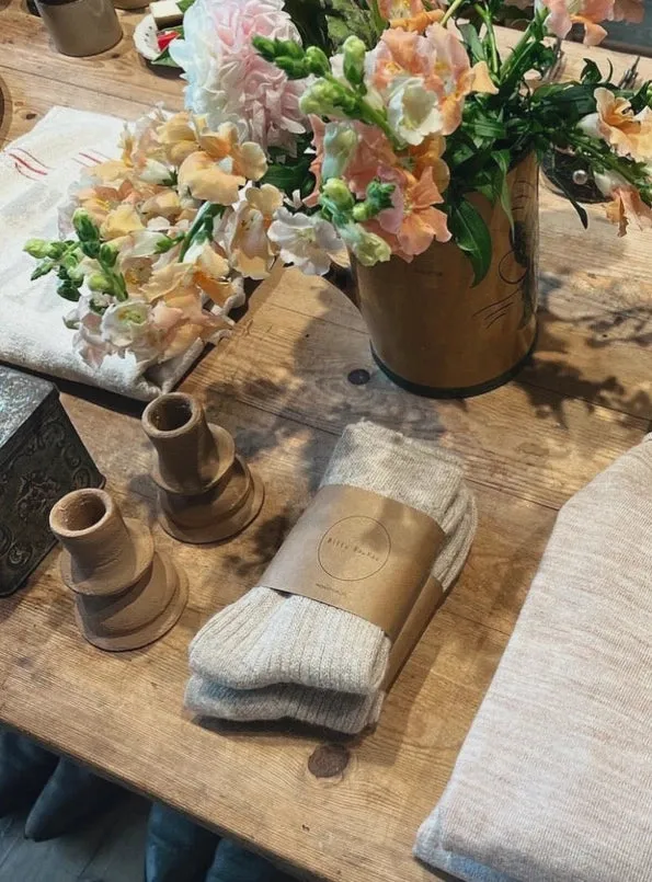 billy bamboo / neutral iceland wool socks