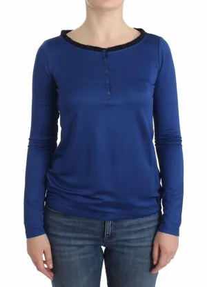 Blue longsleeved top