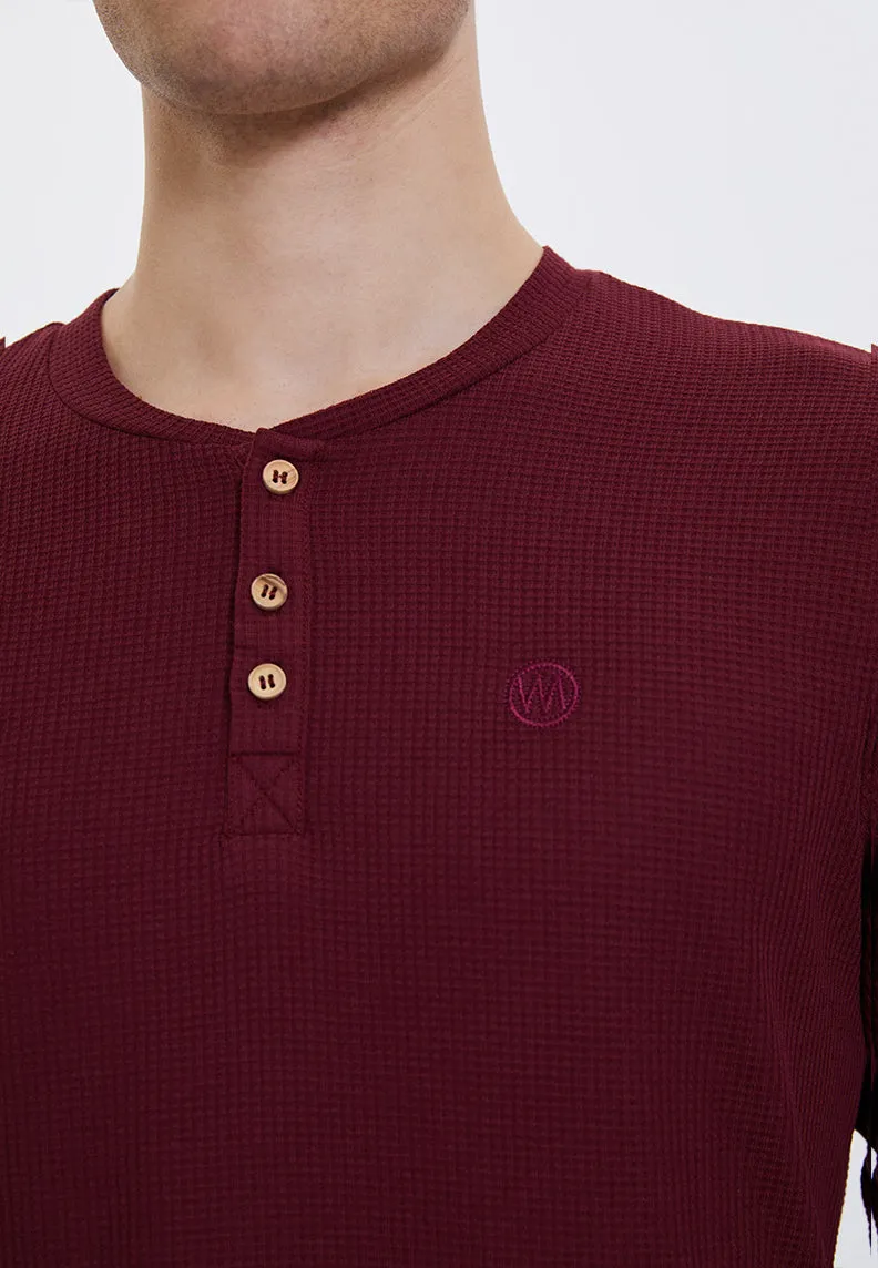 Bordo Henley Yaka Pamuklu Regular Fit Waffle Kumaş Uzun Kollu Erkek T-Shirt ESSENTIALS LONG SLEEVE HENLEY