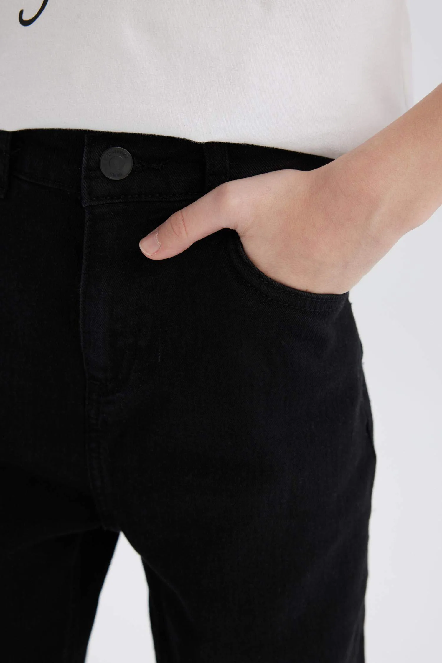 Boy Straight Fit Standard Leg Jeans