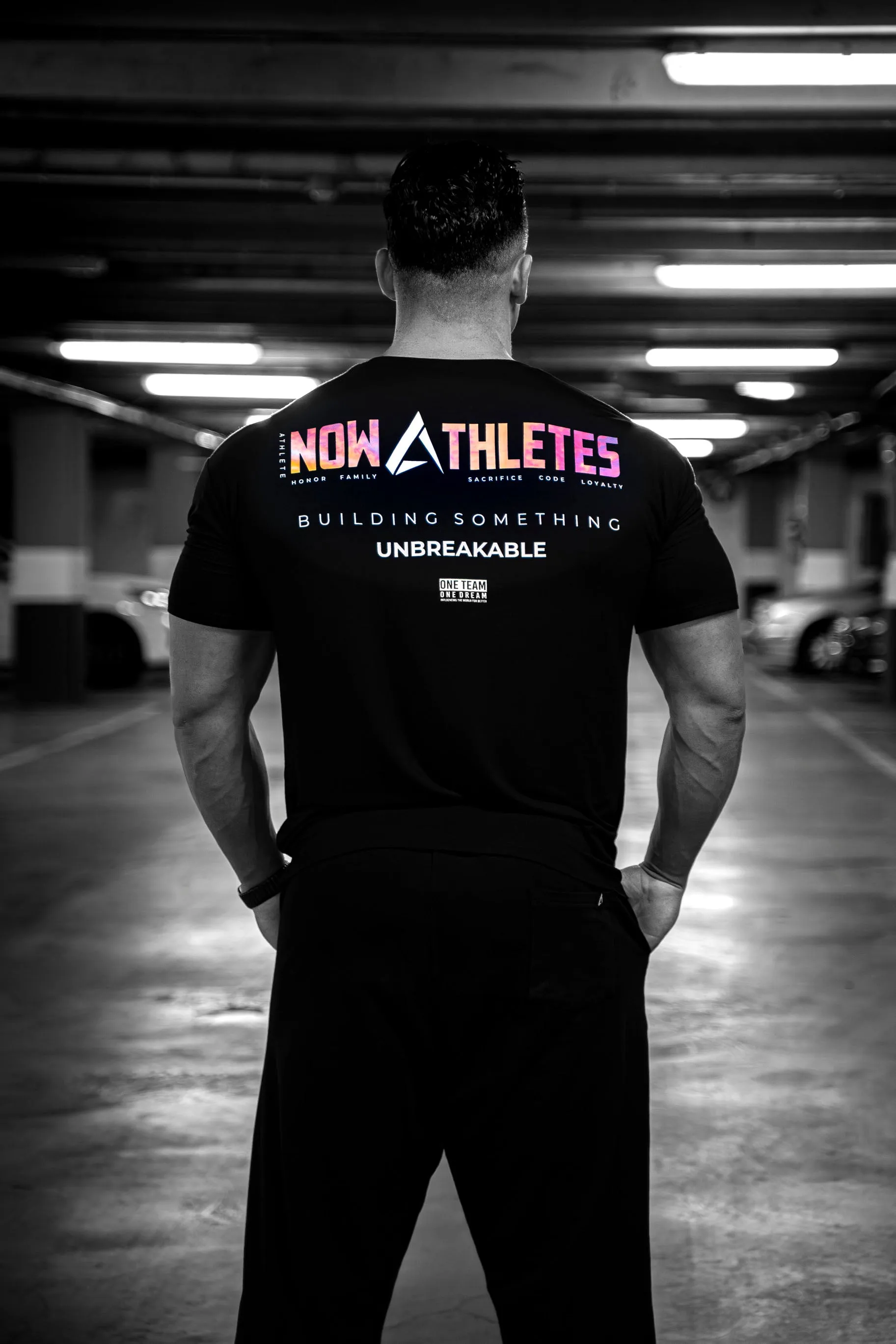 Camiseta Unbreakable Crew - Black