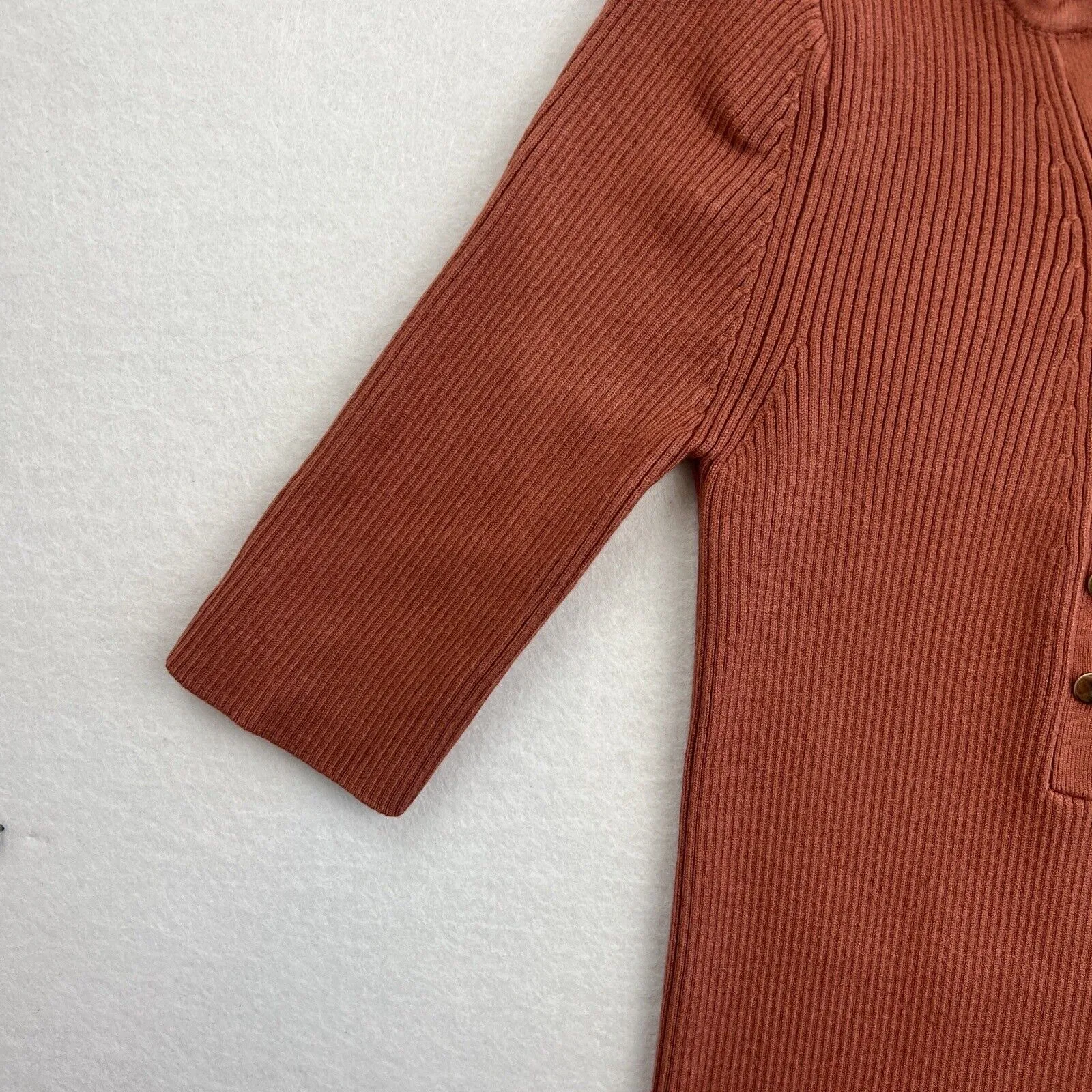 Decjuba Sadie Henley Short Sleeve Top Size Small