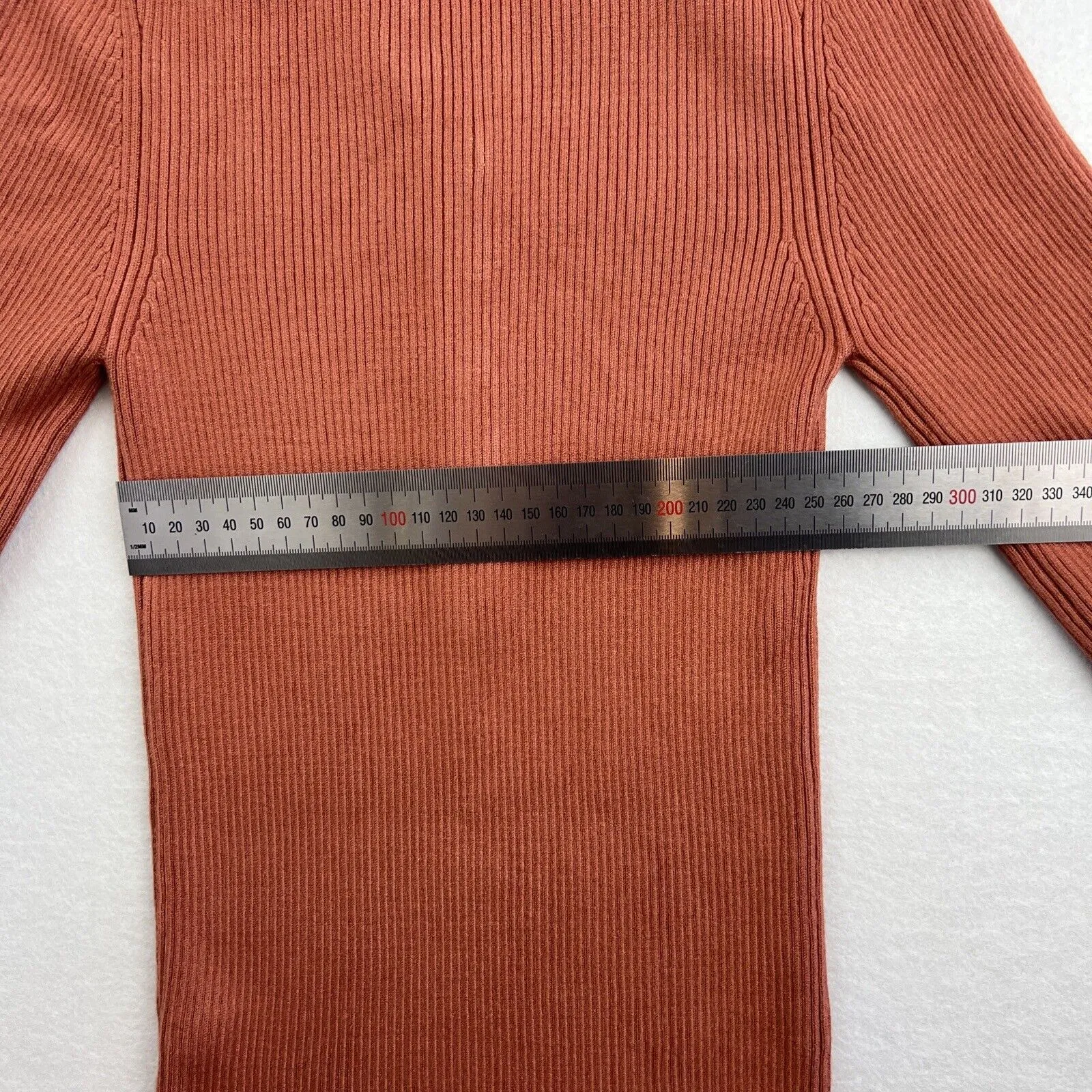 Decjuba Sadie Henley Short Sleeve Top Size Small