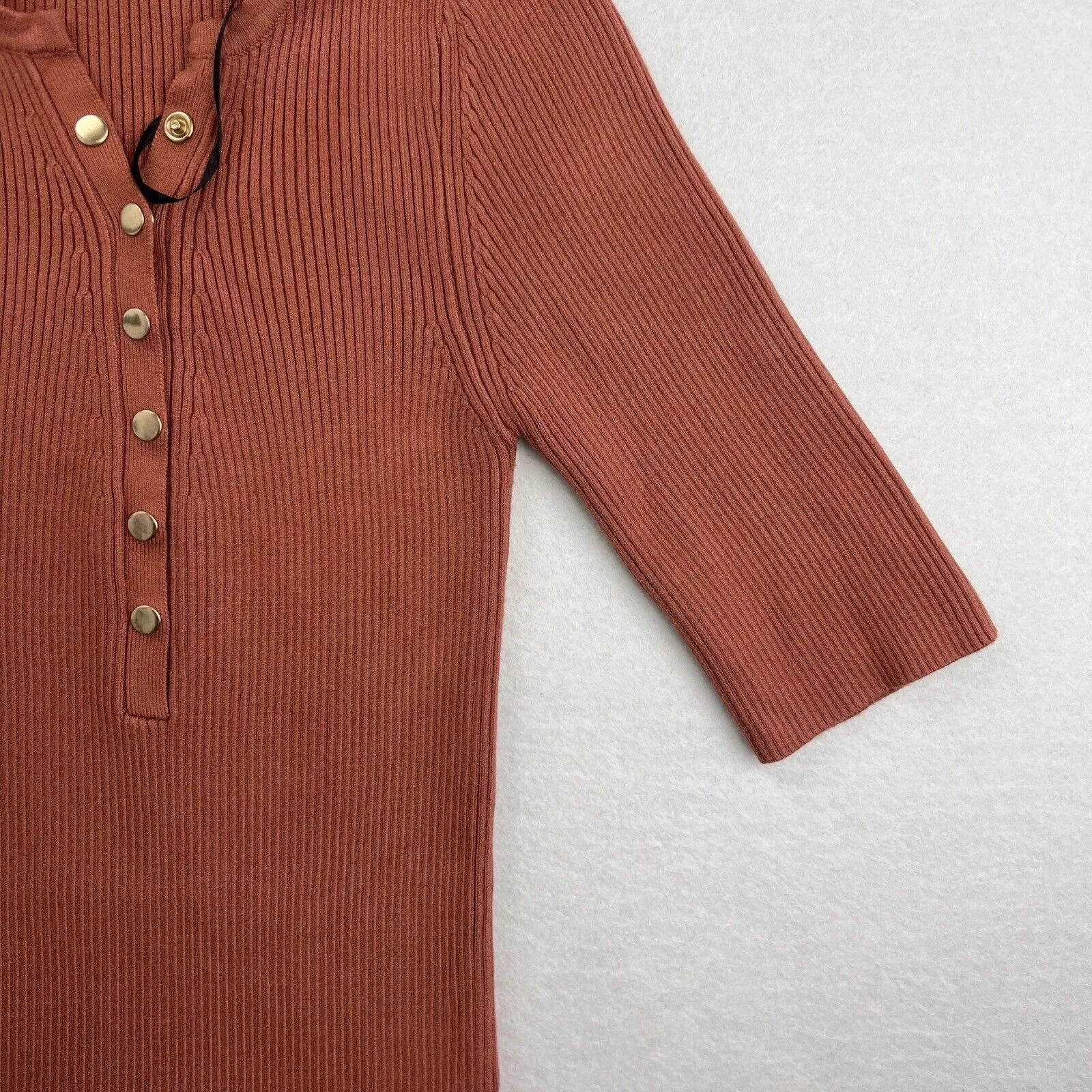 Decjuba Sadie Henley Short Sleeve Top Size Small