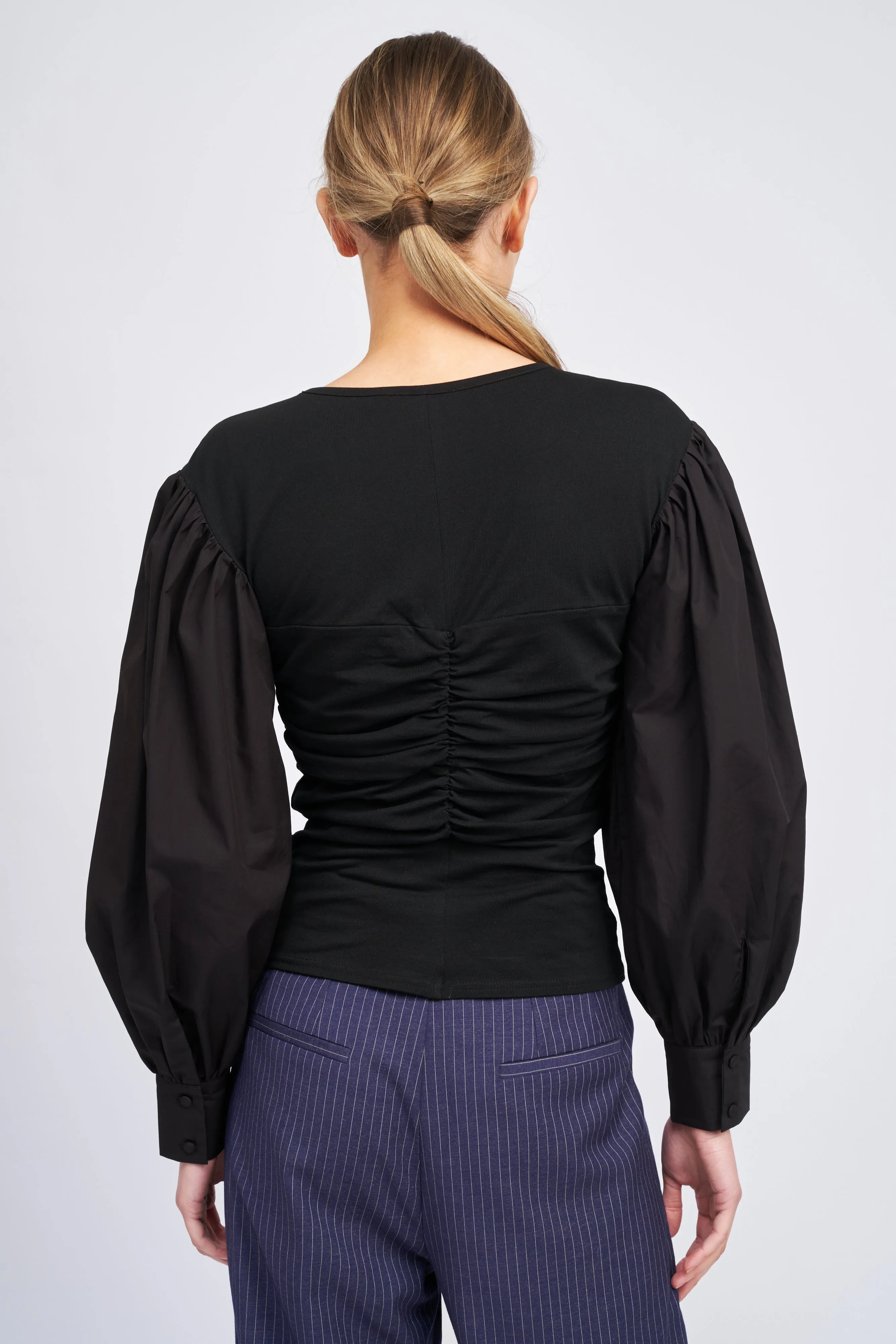 Della Blouse