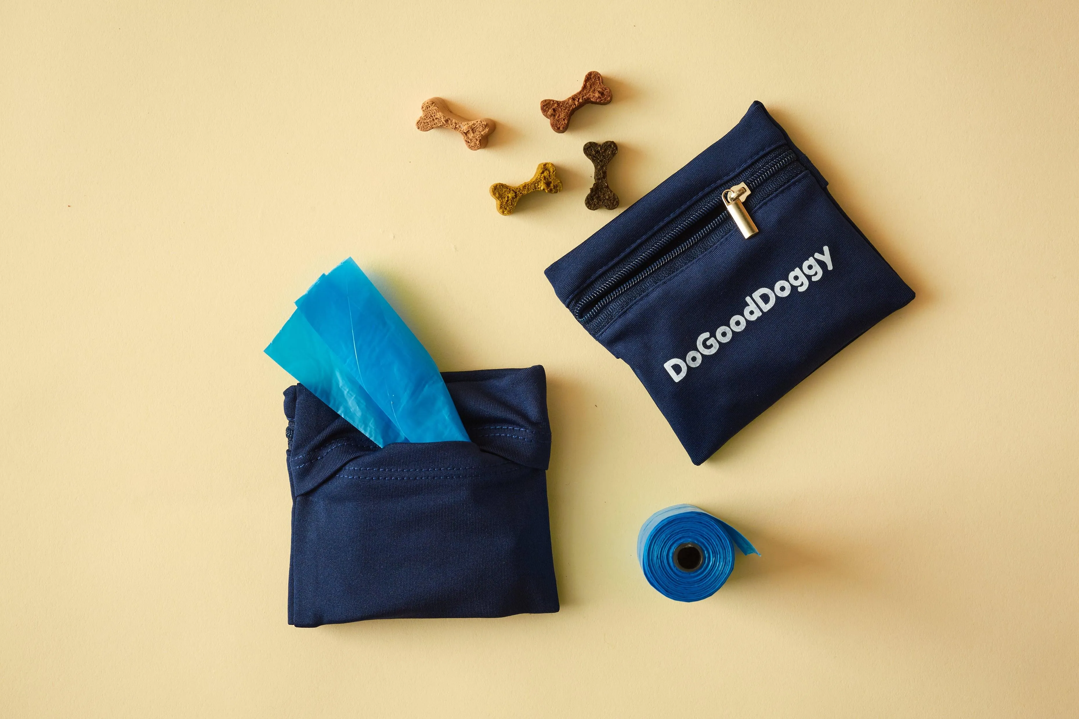 DoGoodDoggy Treat Holder Training Wristband