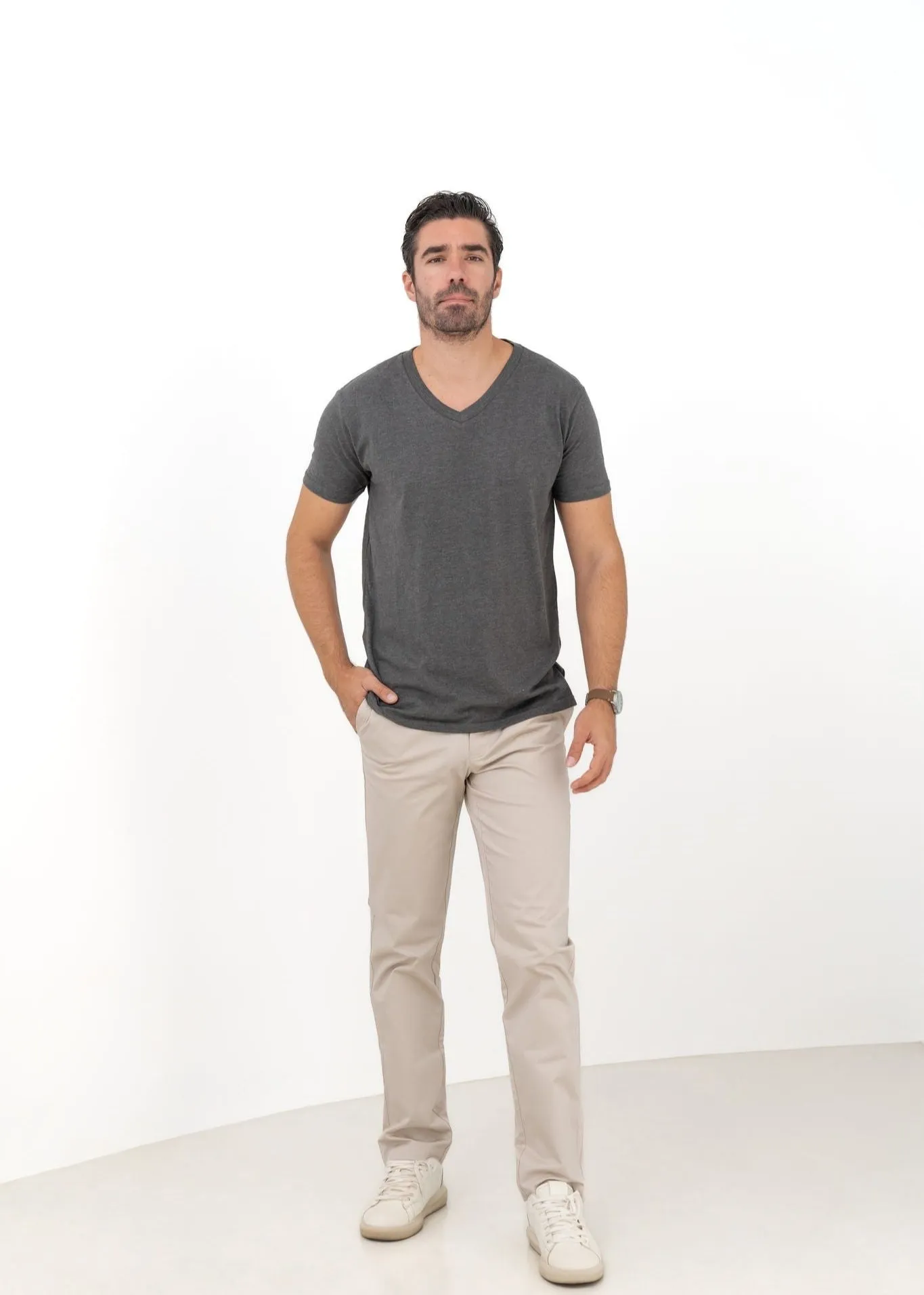 Essential Wardrobe V-Neck 2-Pack
