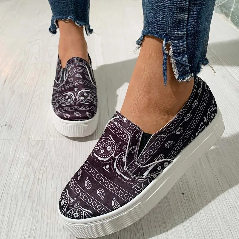 Fashionable Roman Style Pattern Flat Sneakers