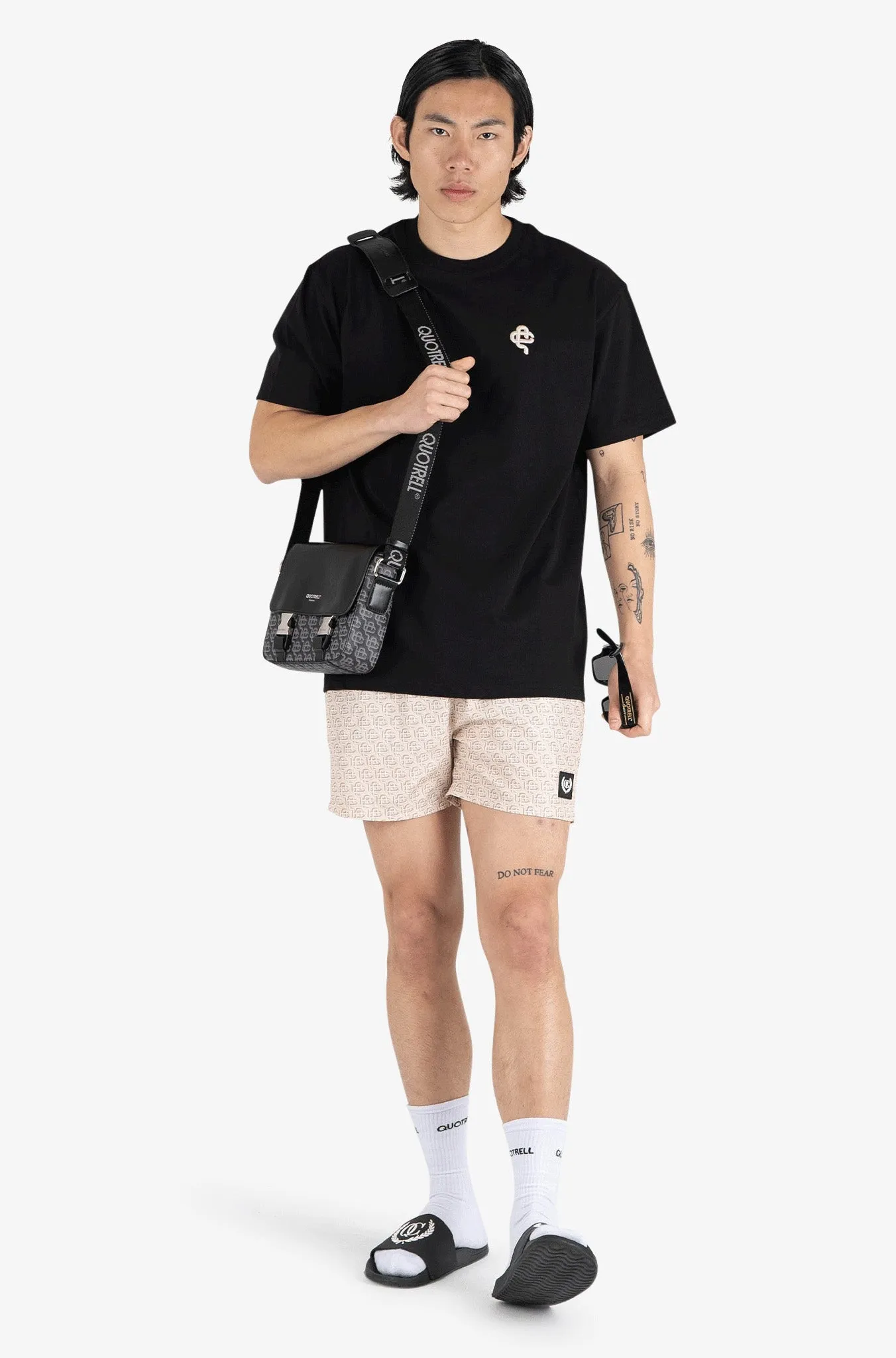 FLORENCE T-SHIRT | BLACK/SAND