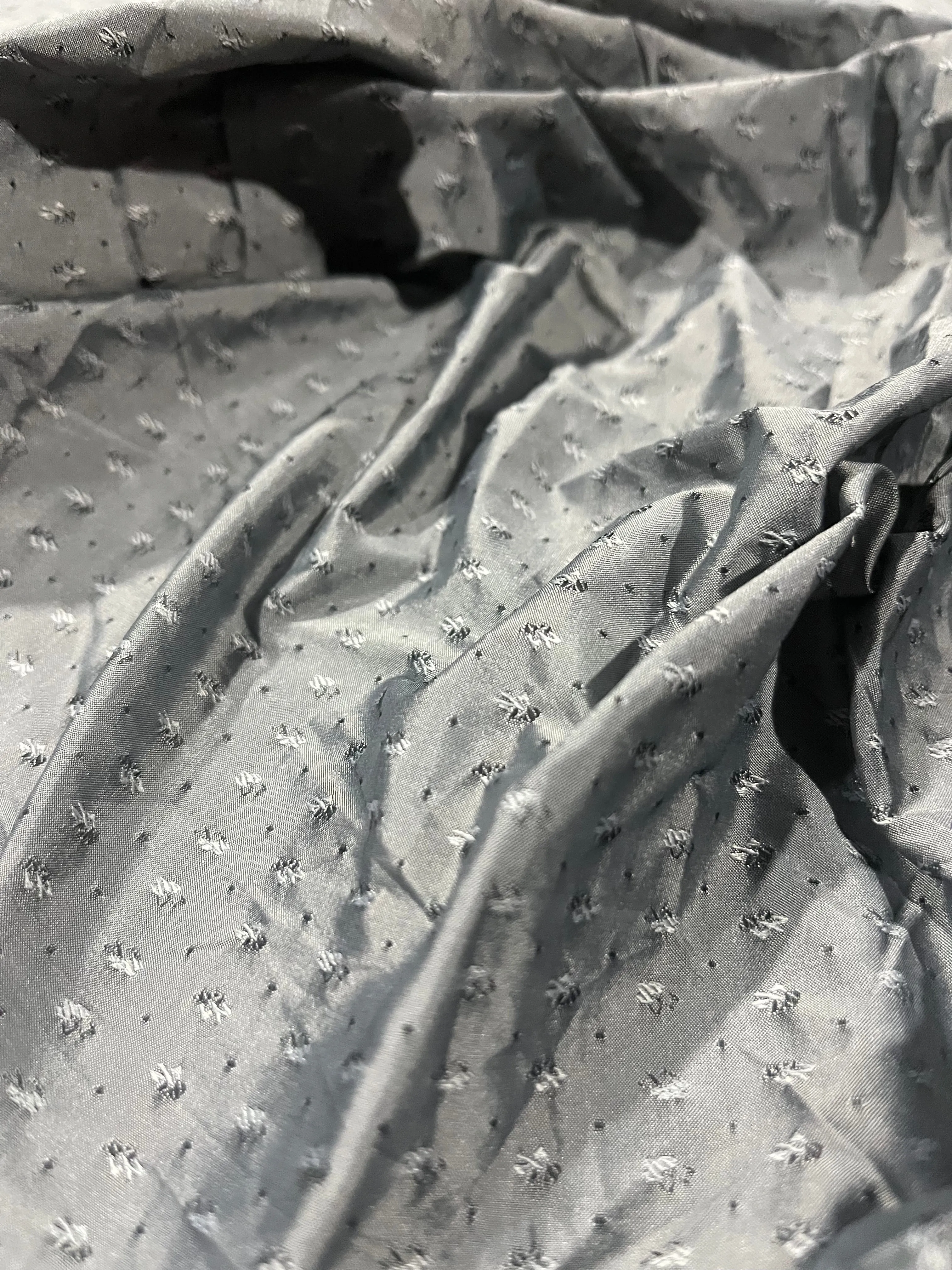 G01 HMSTN 85 light jacquard with silk