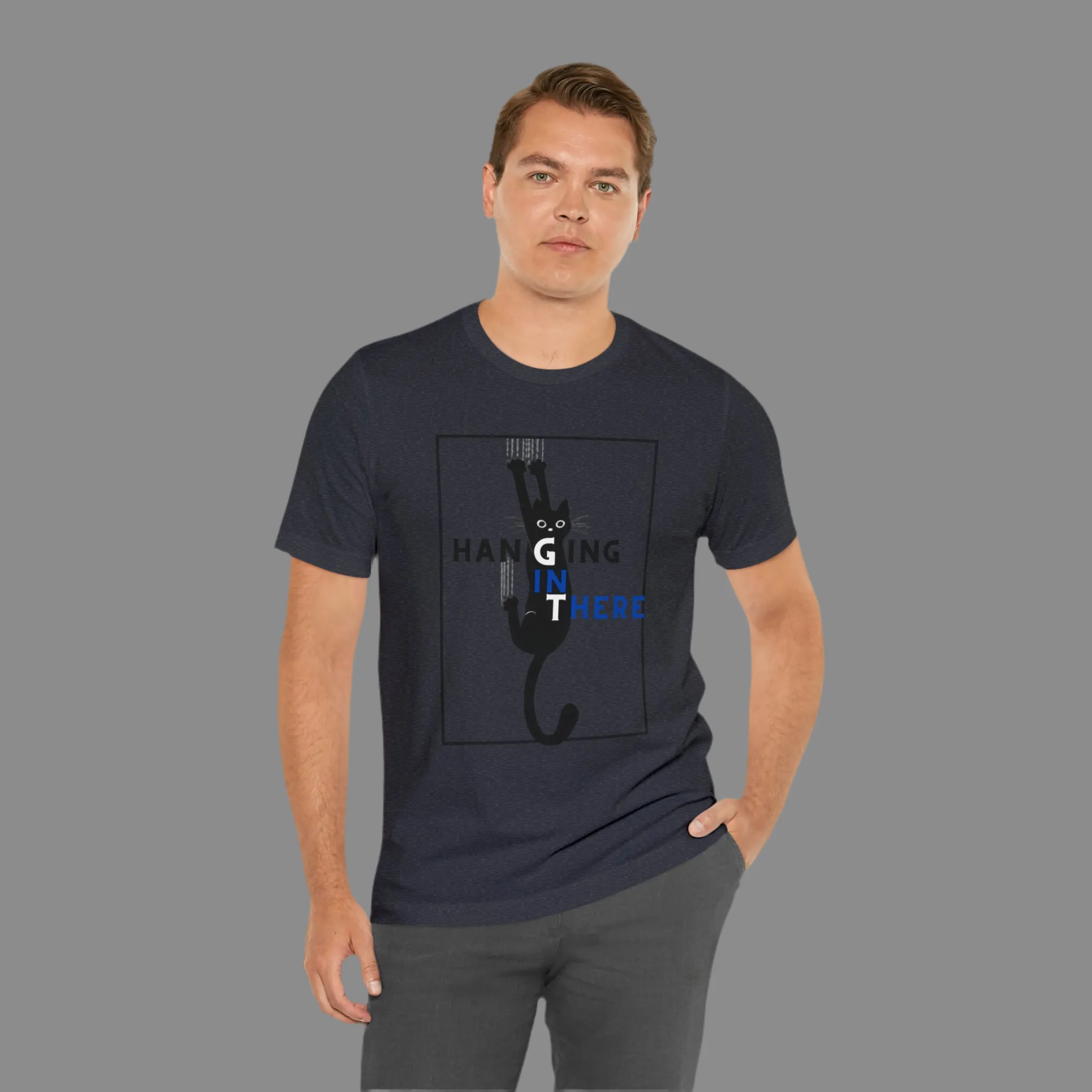 Hanging in there cat Tshirt, Cat Tshirt, Cat Mom, Cat Dad, Hanging Cat Shirt