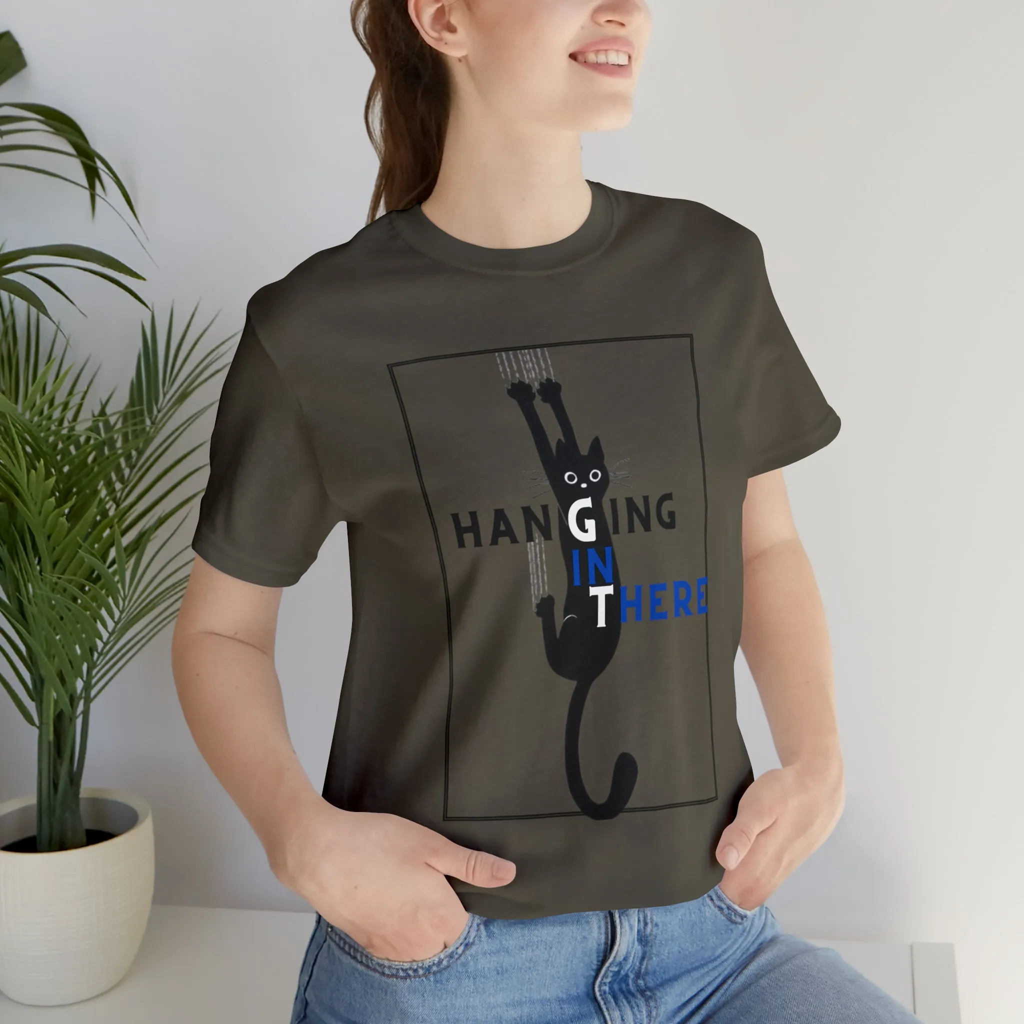 Hanging in there cat Tshirt, Cat Tshirt, Cat Mom, Cat Dad, Hanging Cat Shirt