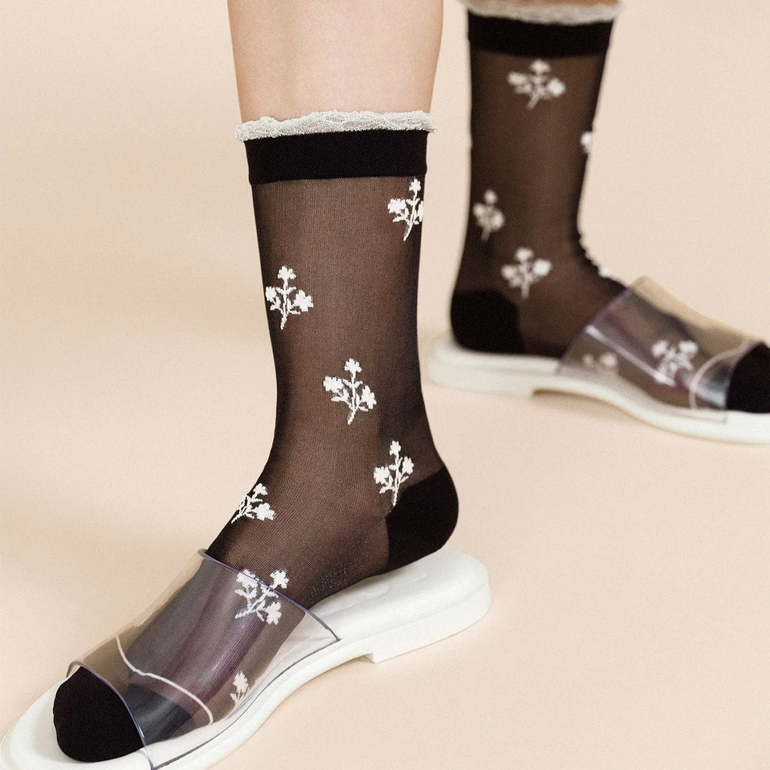 Hansel from Basel Floral Clover - Black