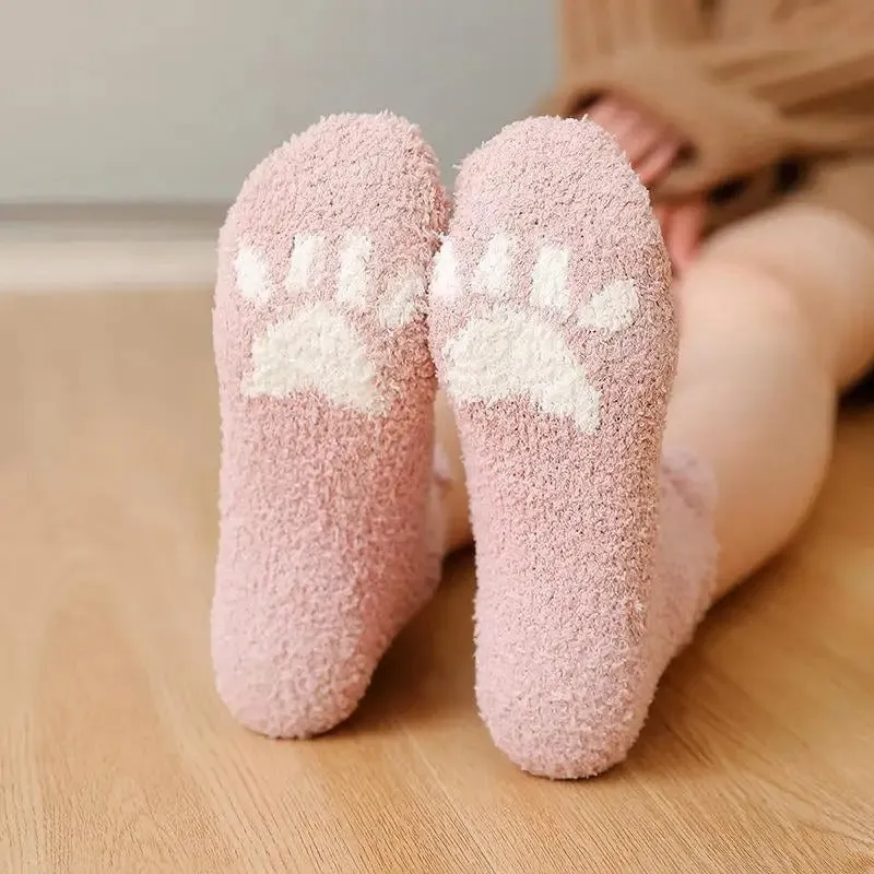 Heartfelt Warmth Woolen Socks