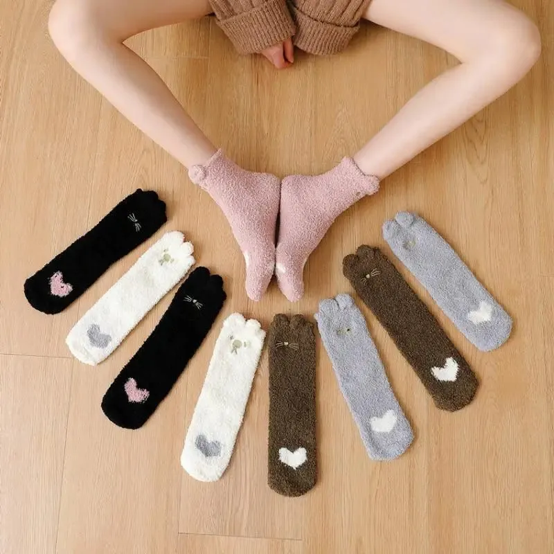 Heartfelt Warmth Woolen Socks