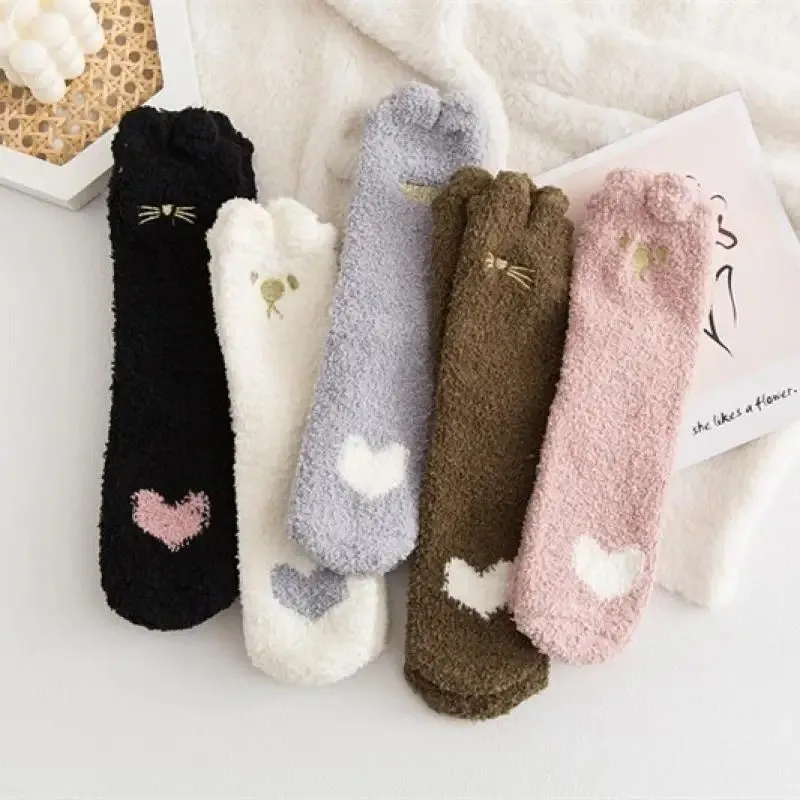 Heartfelt Warmth Woolen Socks