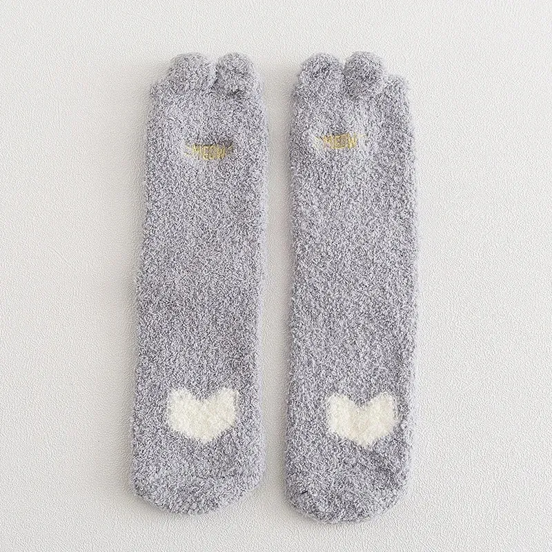 Heartfelt Warmth Woolen Socks