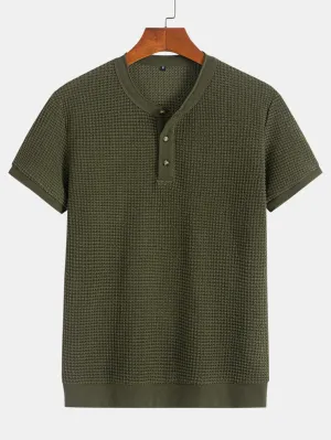 Henley leher bertekstur T-shirt hem
