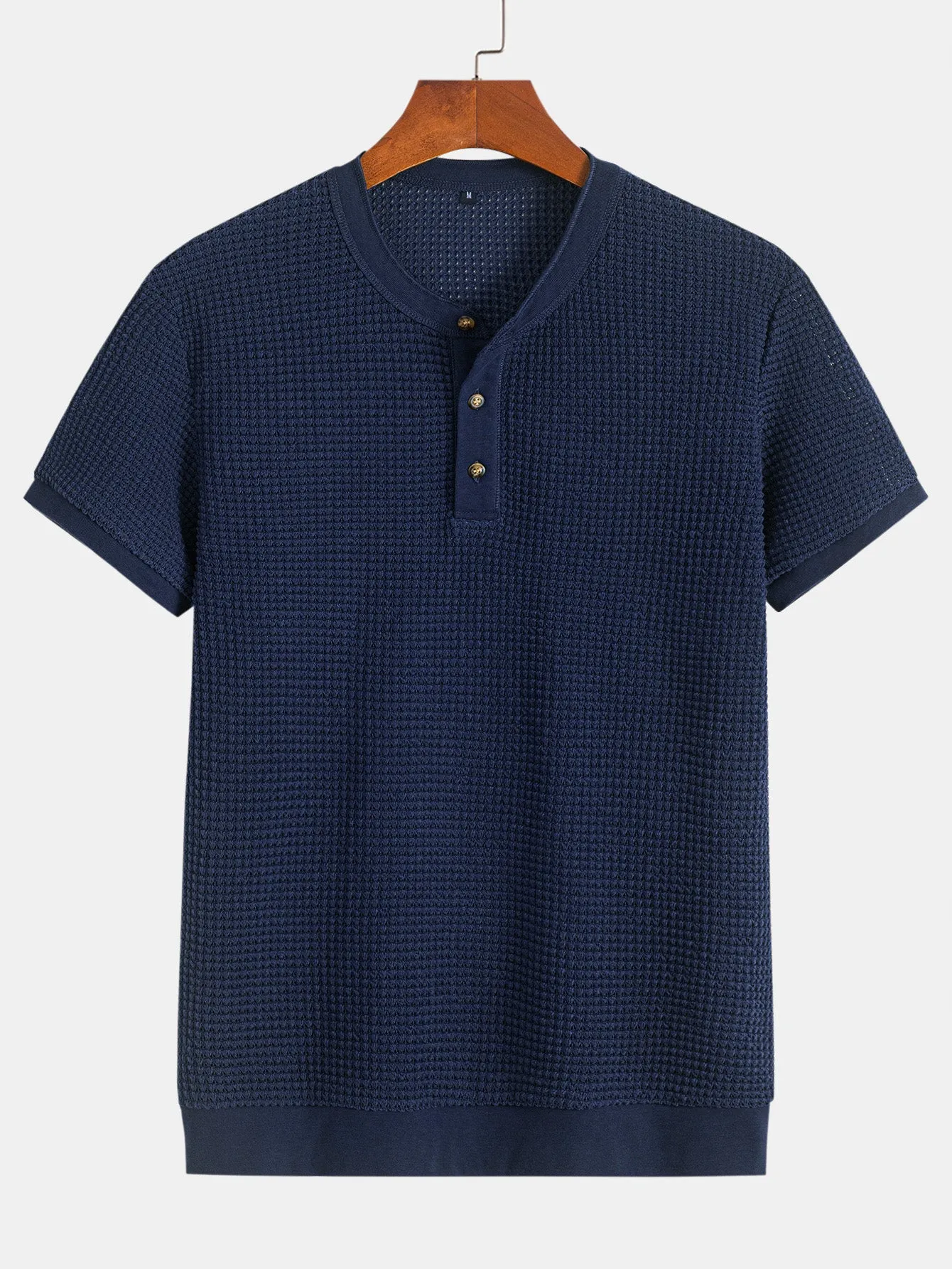Henley leher bertekstur T-shirt hem