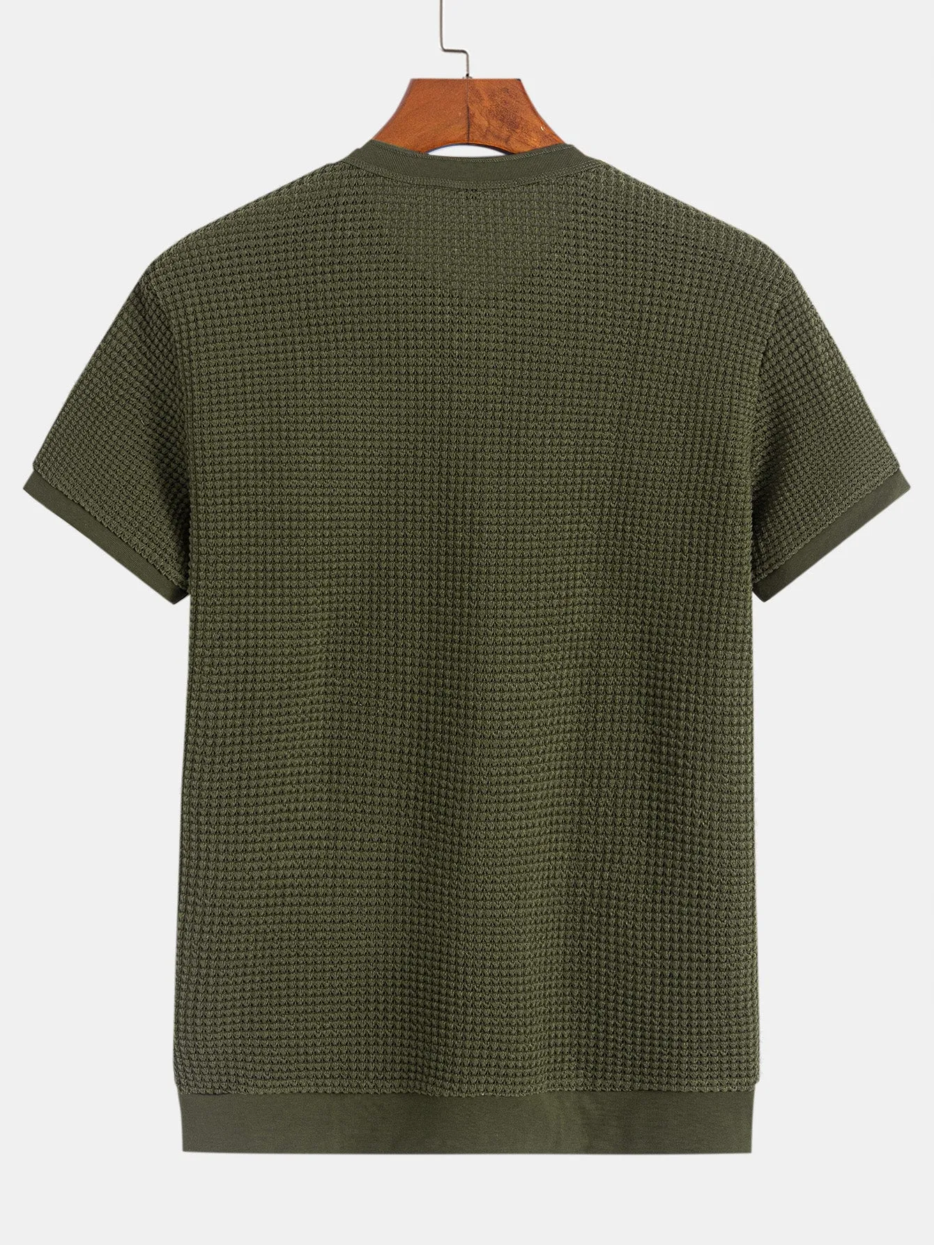 Henley leher bertekstur T-shirt hem