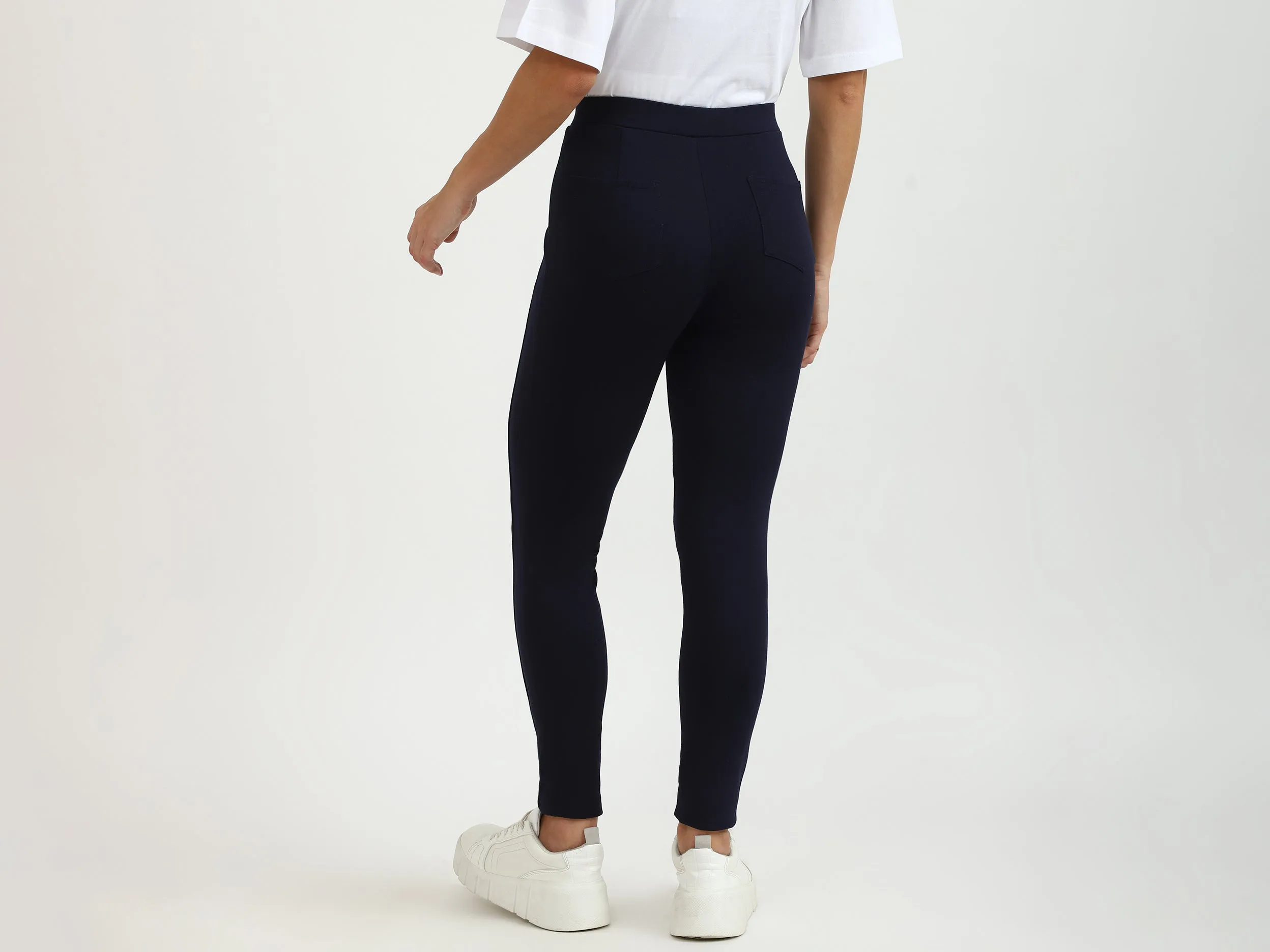 Ladies Solid Treggings