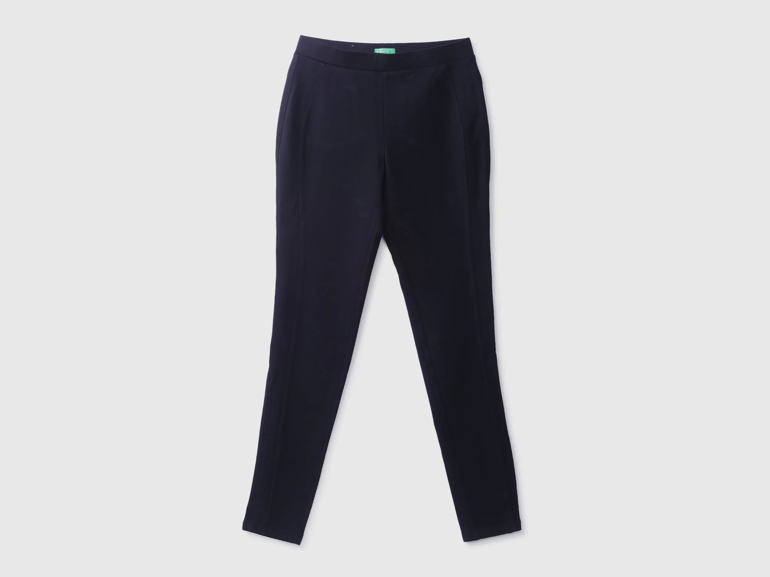 Ladies Solid Treggings
