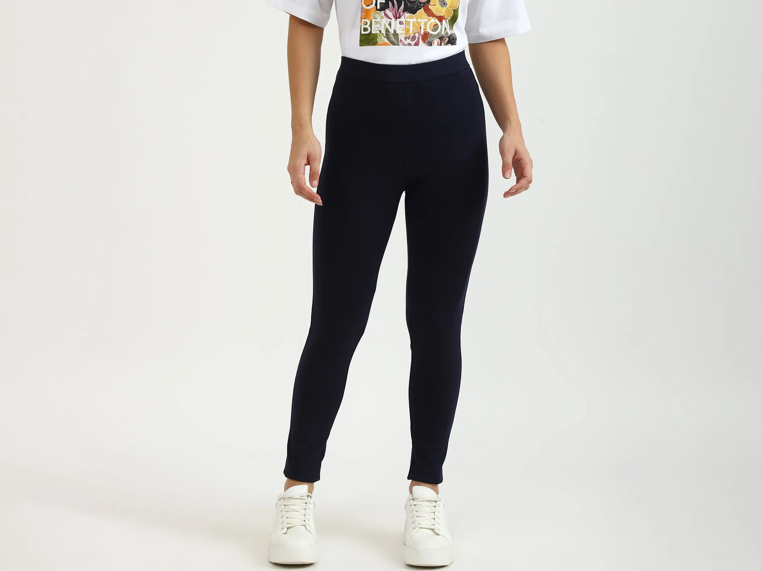 Ladies Solid Treggings