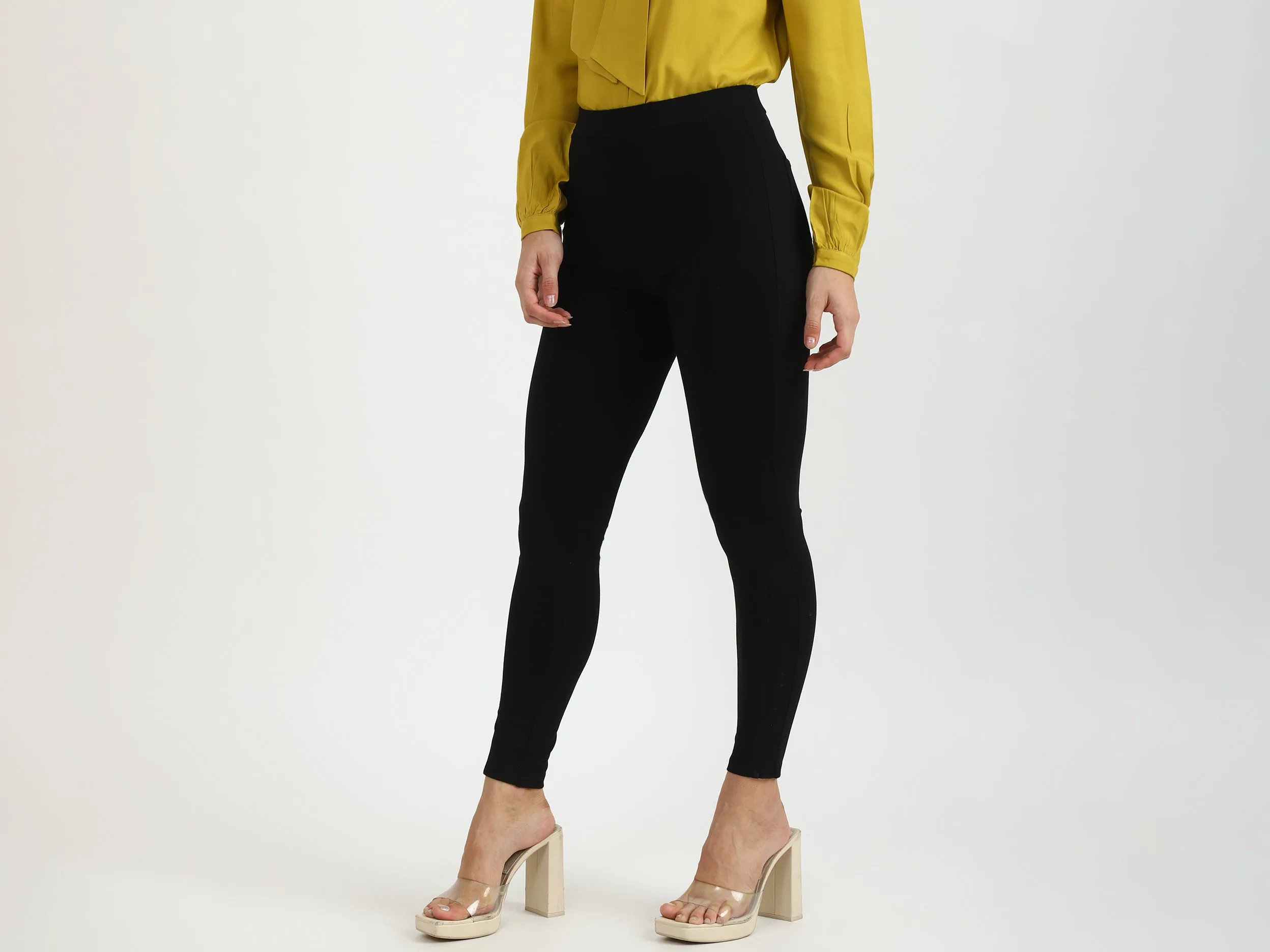 Ladies Solid Treggings