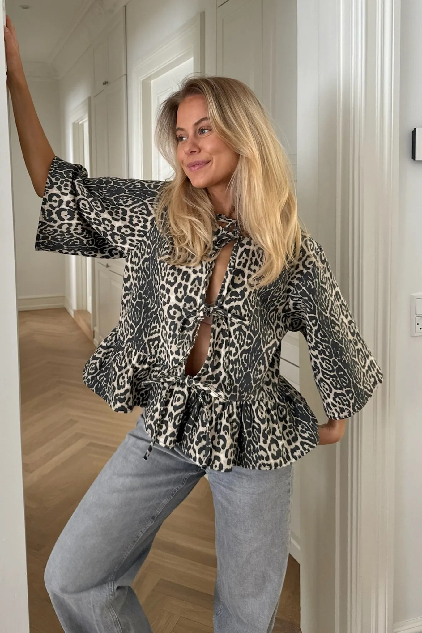LilyIC Top - Leo Print