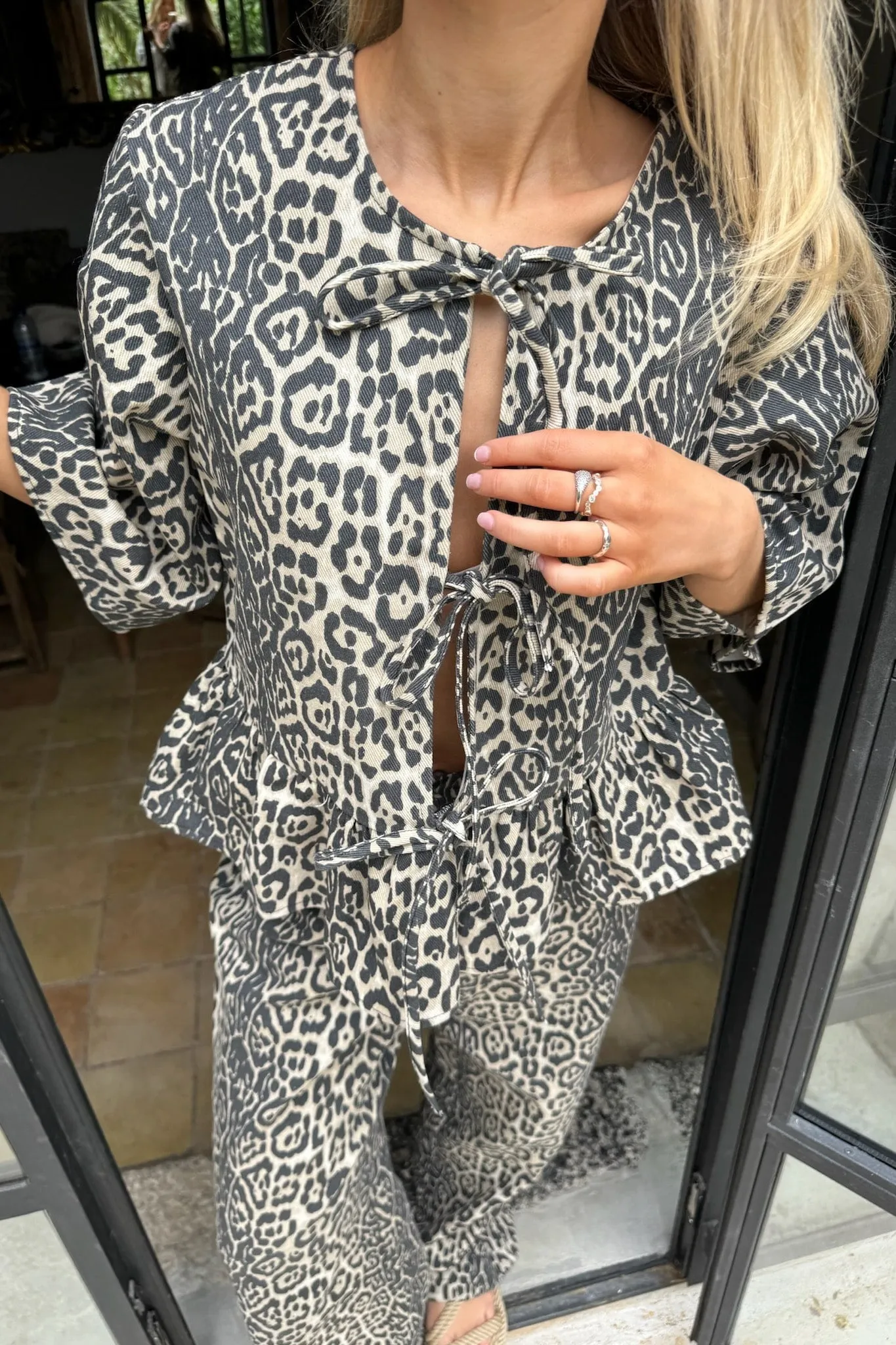 LilyIC Top - Leo Print