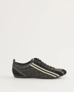 Louis Vuitton Black and White Monogram Denim and Suede Trim Sneakers - 39