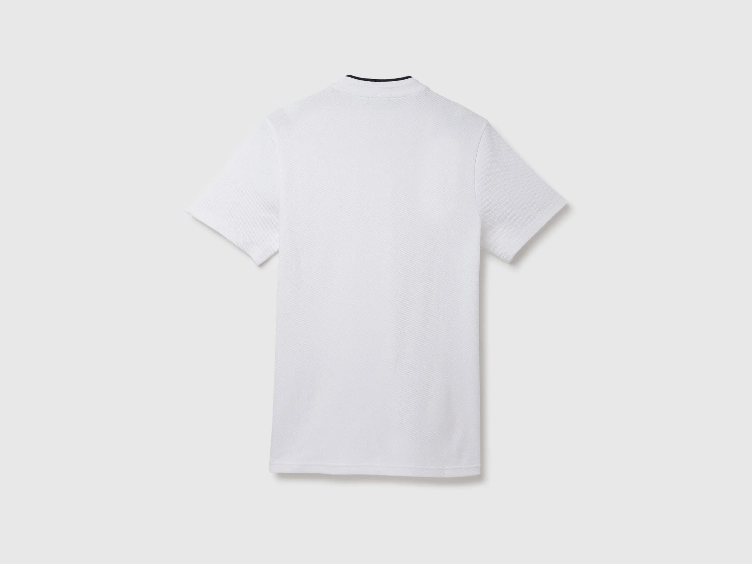 Men's Regular Fit Henley Neck Textured T-Shirt