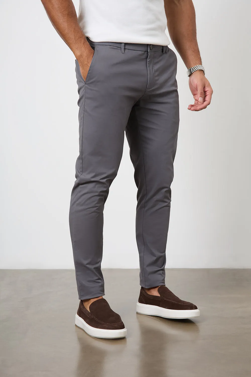 Muscle Fit Cotton Stretch Chino Trouser in Dark Grey
