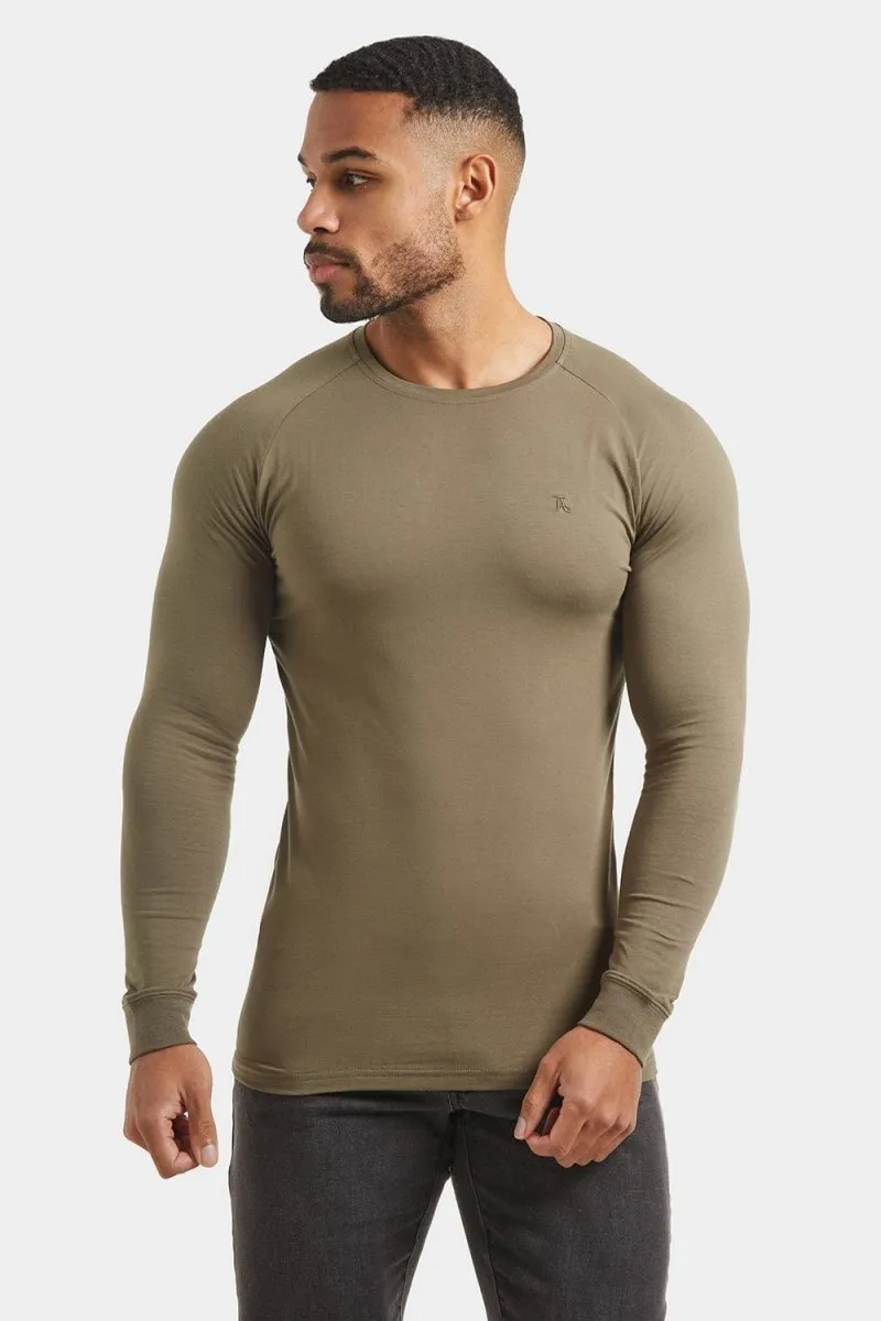 Muscle Fit T-Shirt in Khaki