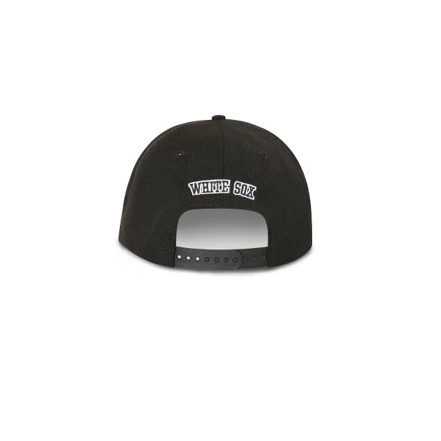 NEW ERA  9FIFTY SNAPBACK BLACK/WHITE CAP - CHICAGO WHITE SOCKS