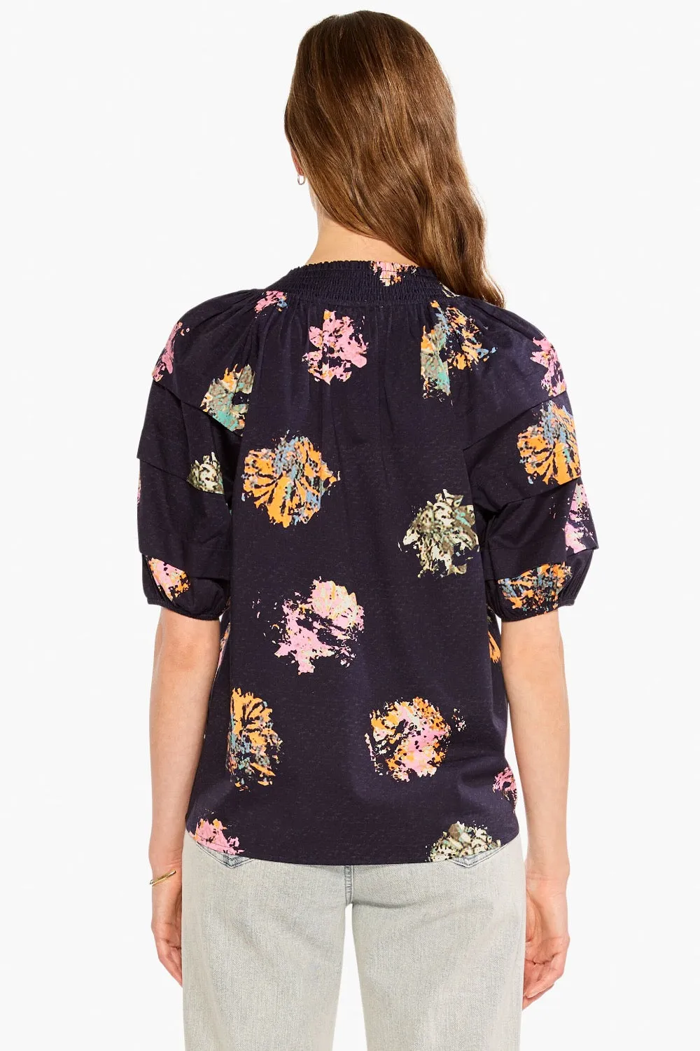 NIC ZOE Indigo/Multi Bright Spot Tiered Puff Sleeve Top M231632