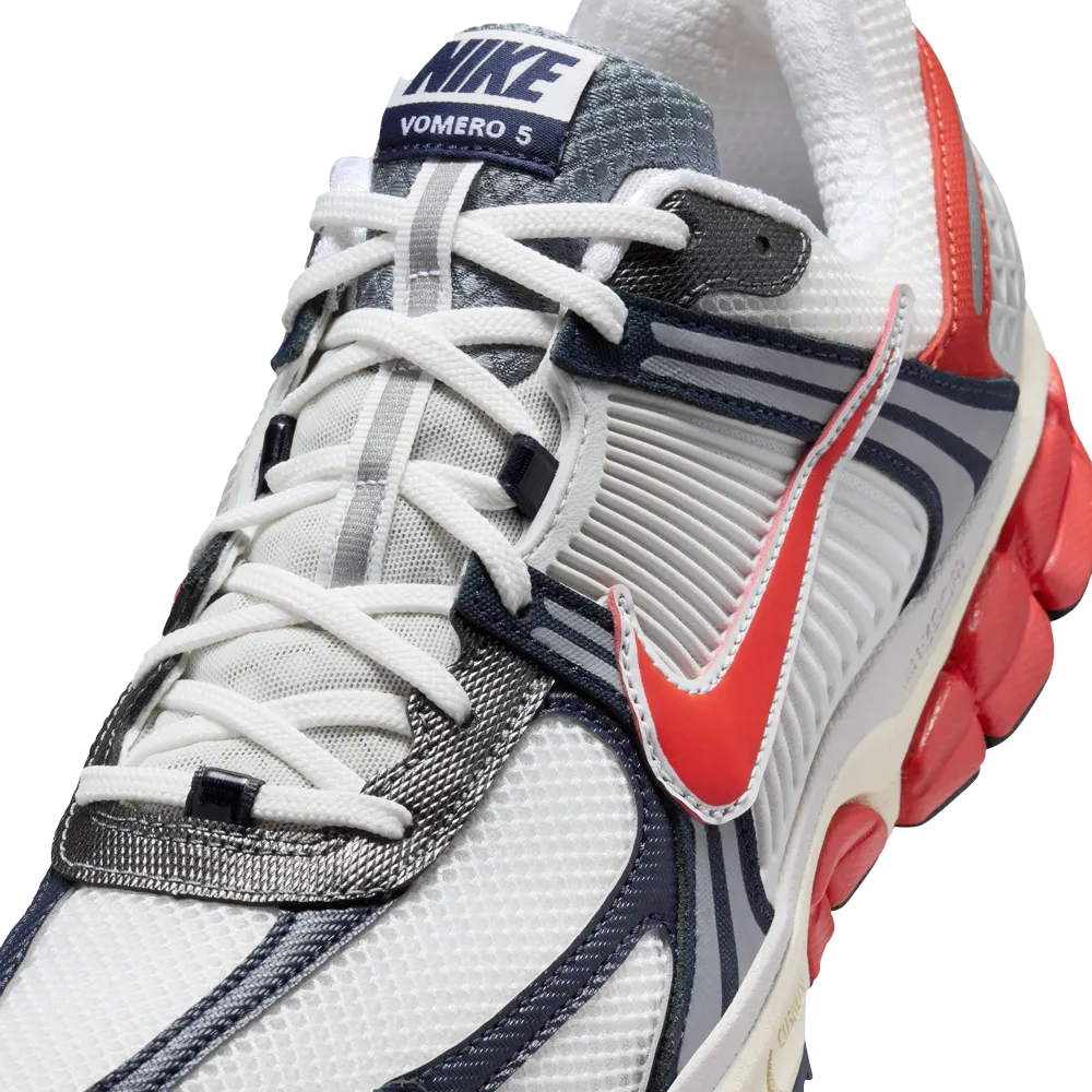 Nike Zoom Vomero 5 Men's Shoes