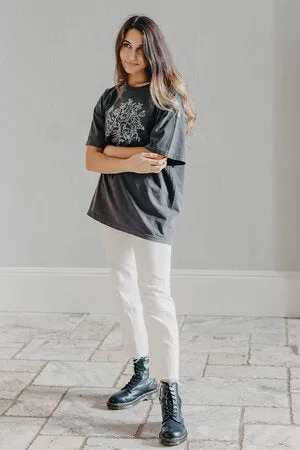 OVERSIZED BOUQUET TEE