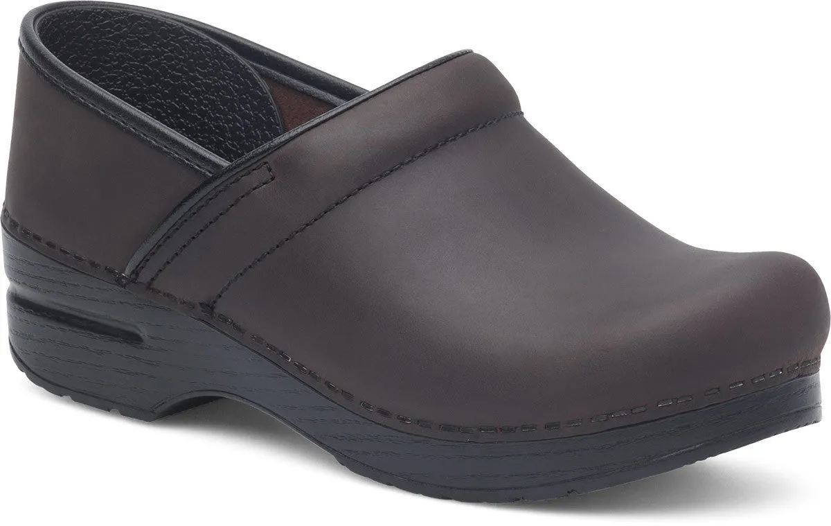 PROFESSIONAL OILED BLACK 37
