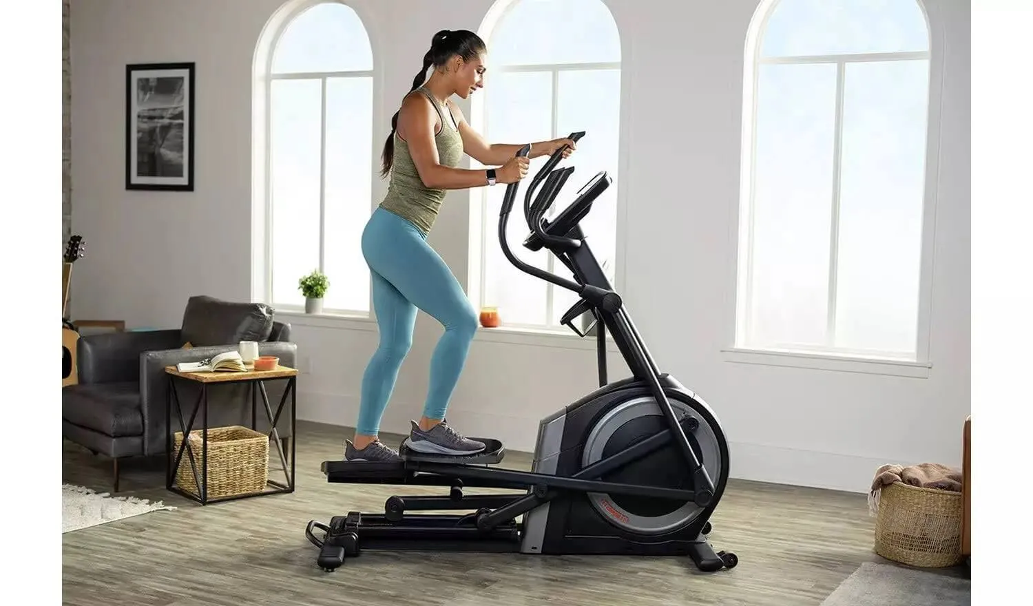 Proform Carbon EL5 Cross Trainer Elliptical Cardio Exercise Machine Gym