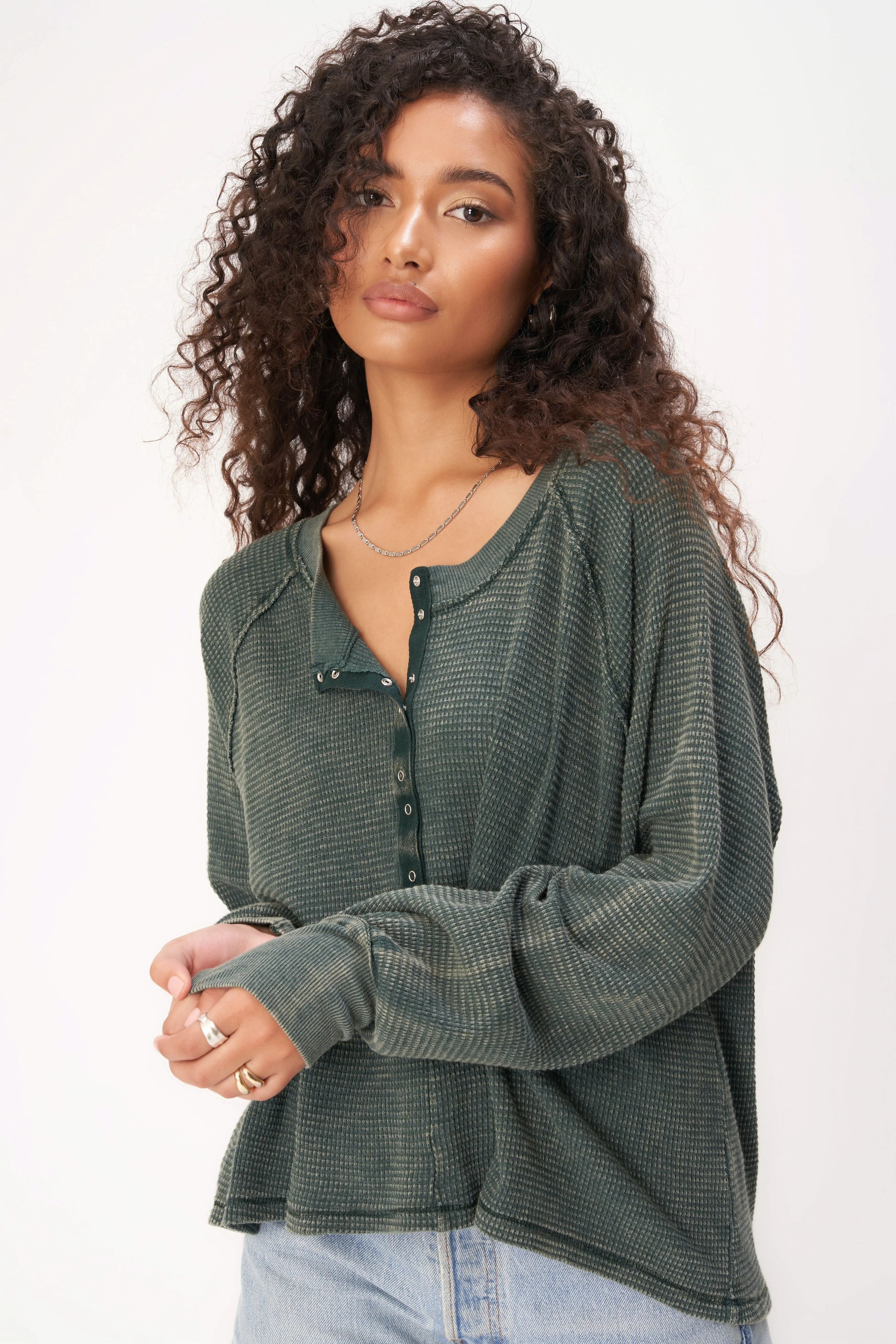 PROJECT SOCIAL T Vagabond Henley