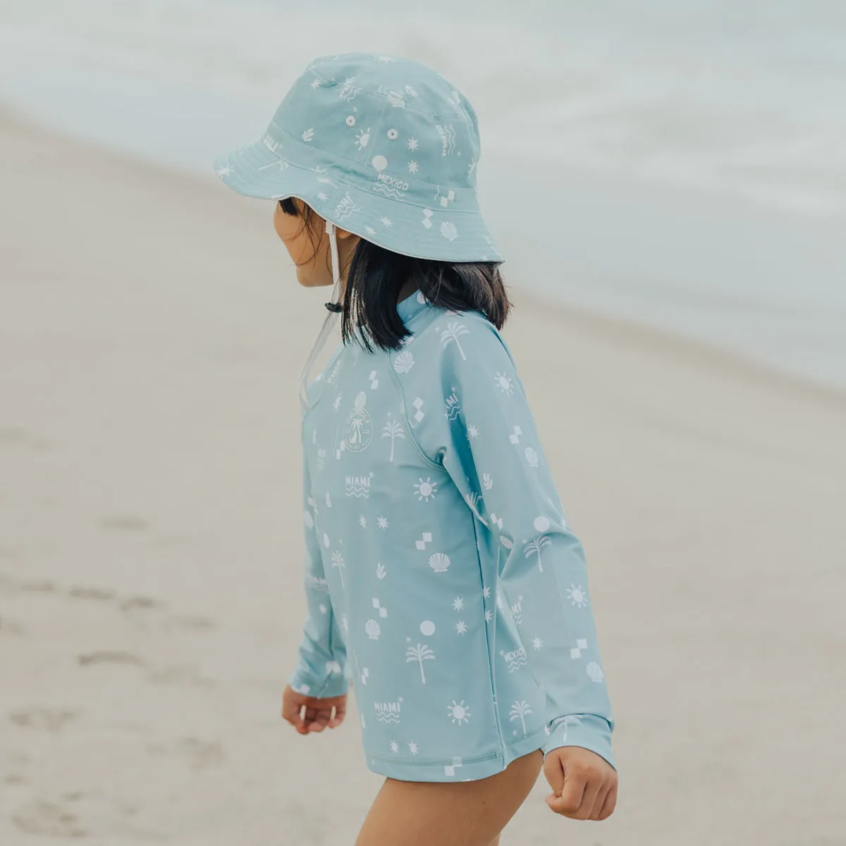 RASH VEST Going Places